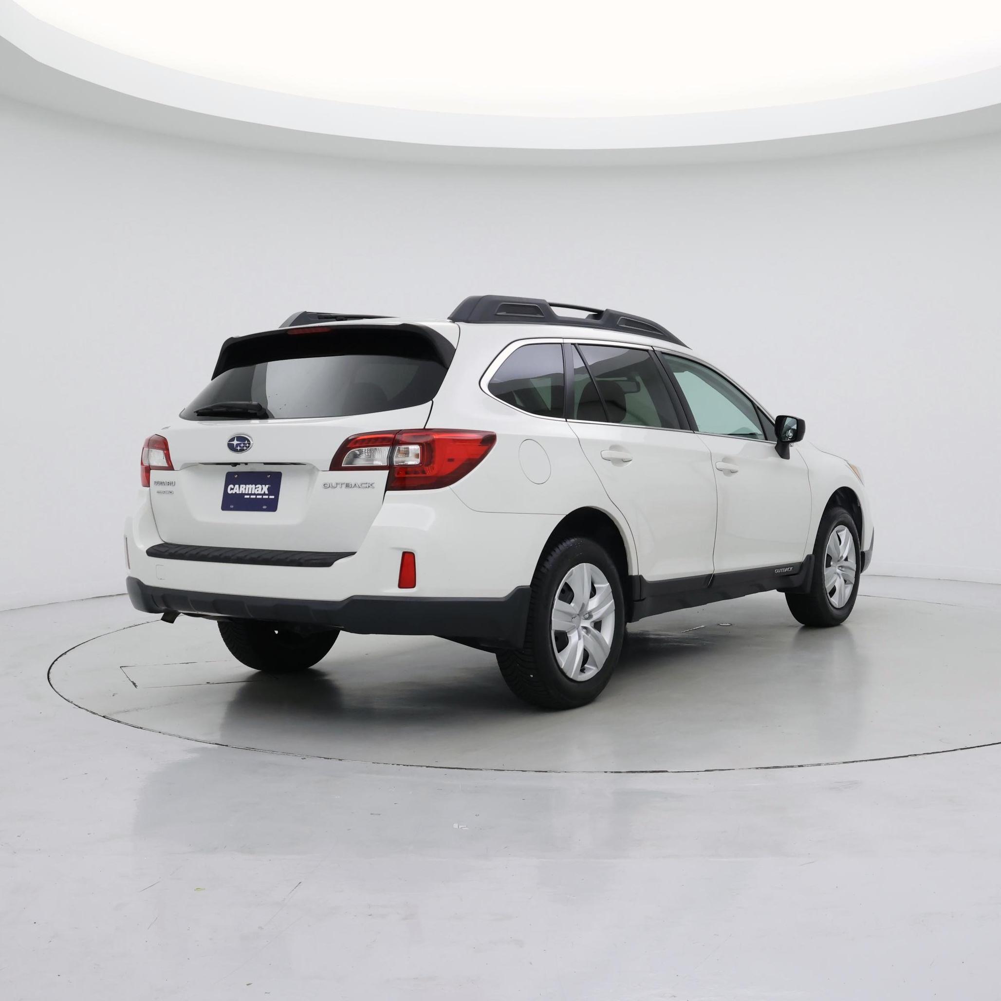 Thumbnail: 2015 Subaru Outback - 8
