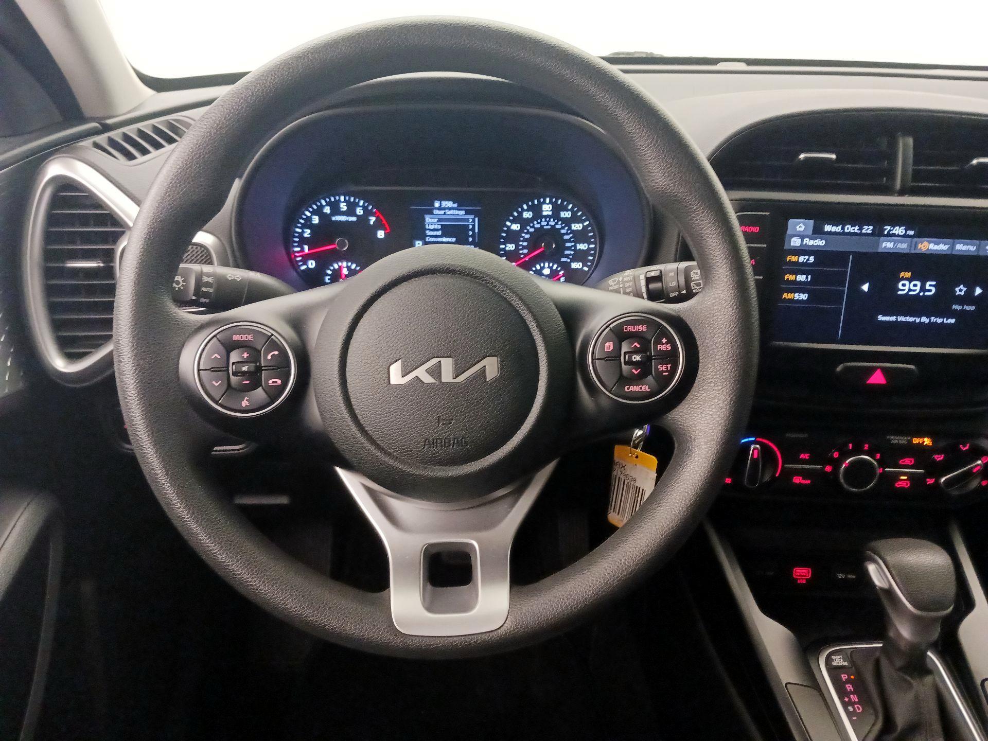 Thumbnail: 2022 Kia Soul - 10