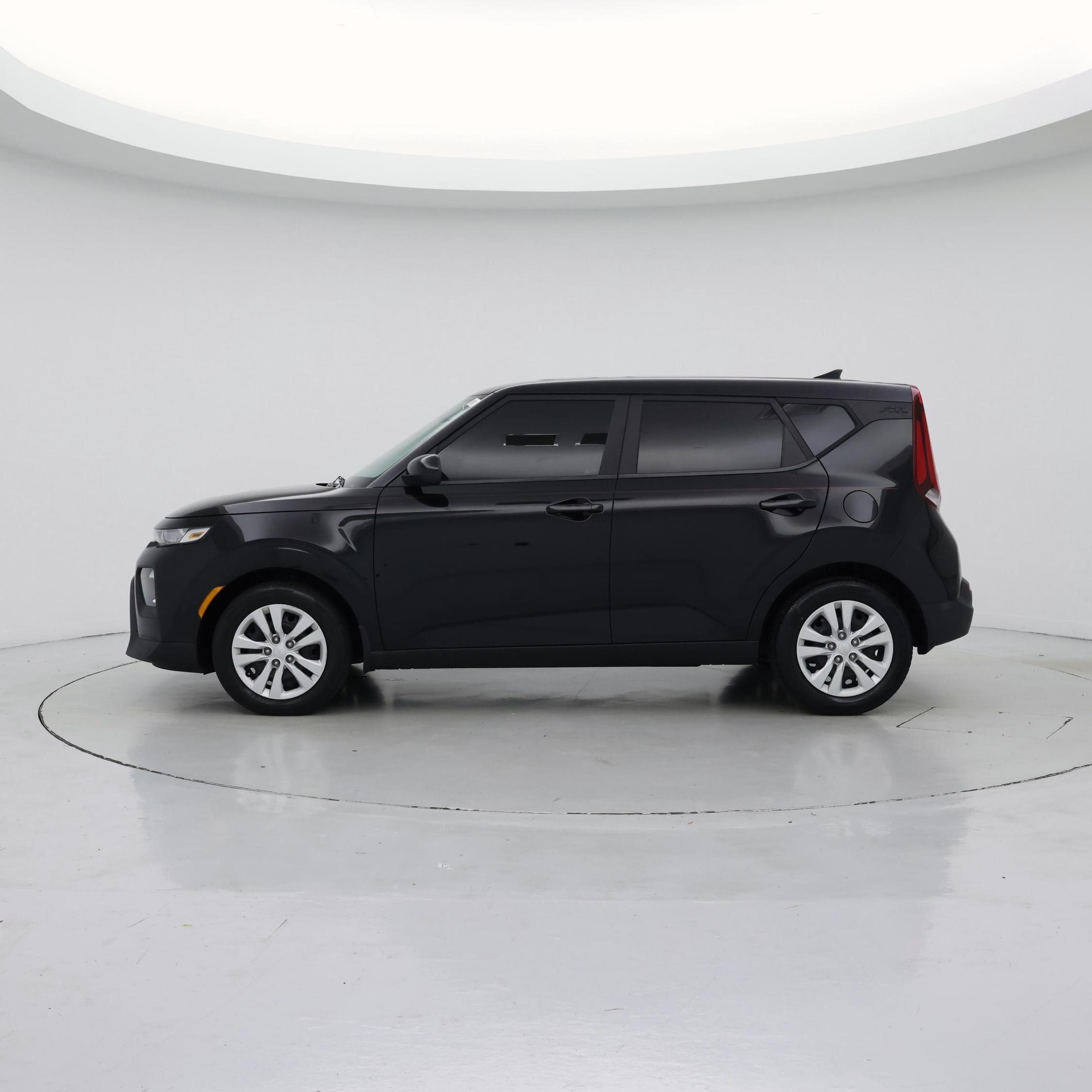 Thumbnail: 2022 Kia Soul - 3
