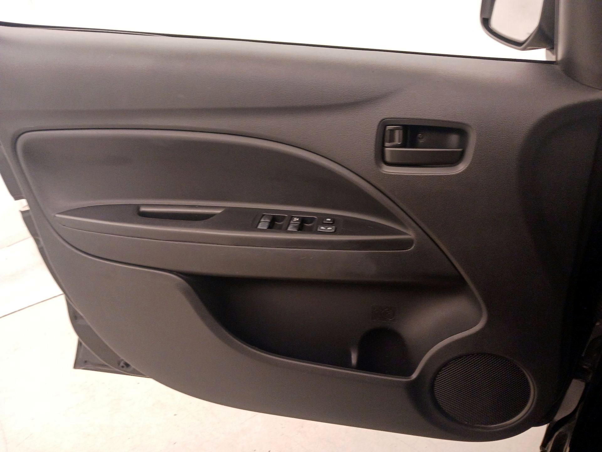 Thumbnail: 2021 Mitsubishi Mirage - 12