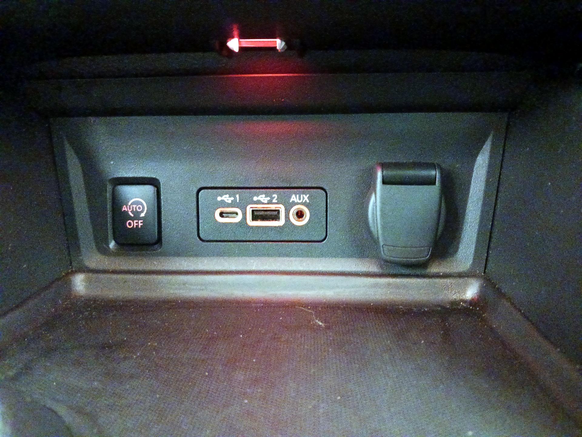 Thumbnail: 2024 Nissan Sentra - 18