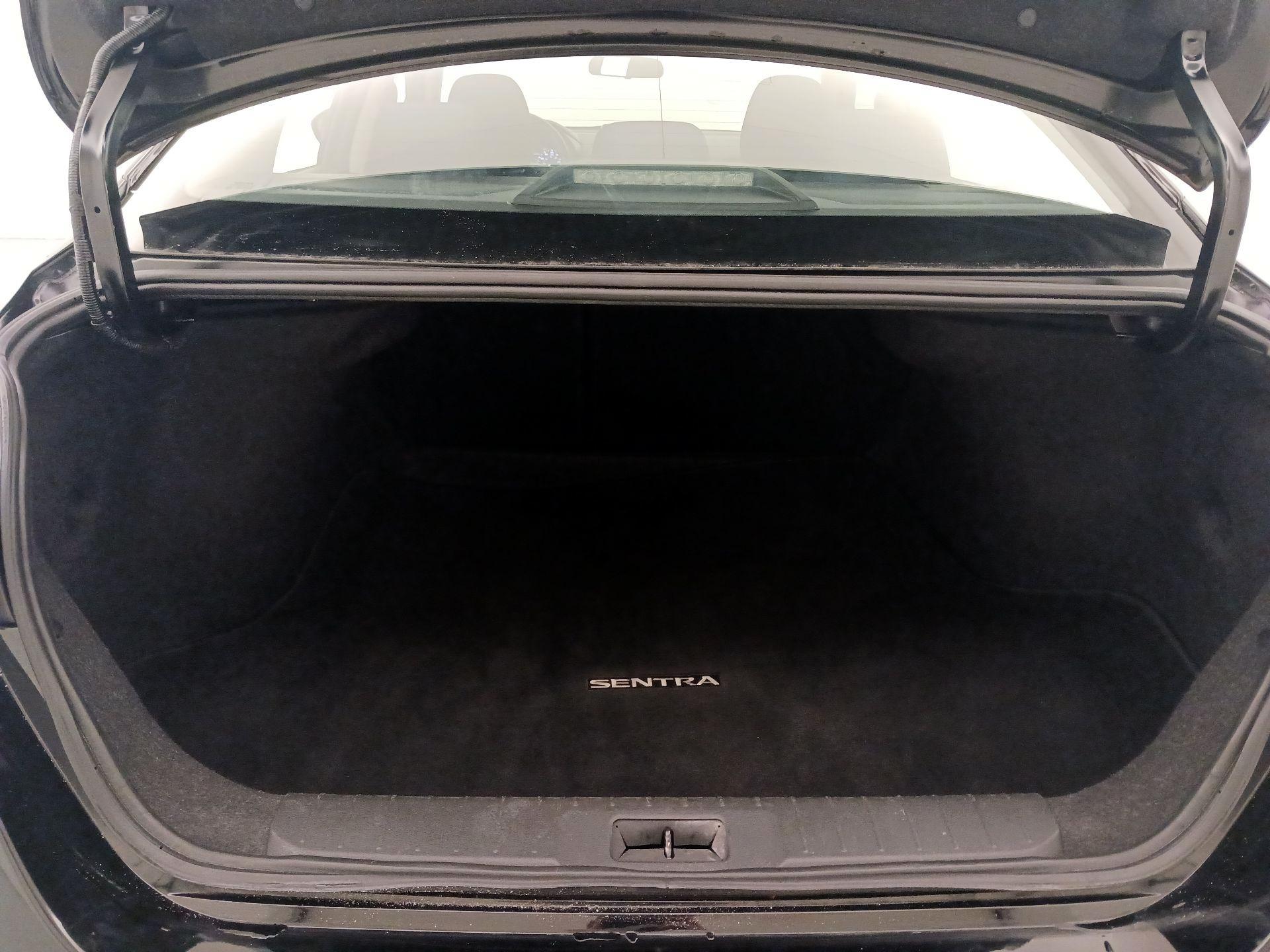 Thumbnail: 2024 Nissan Sentra - 20