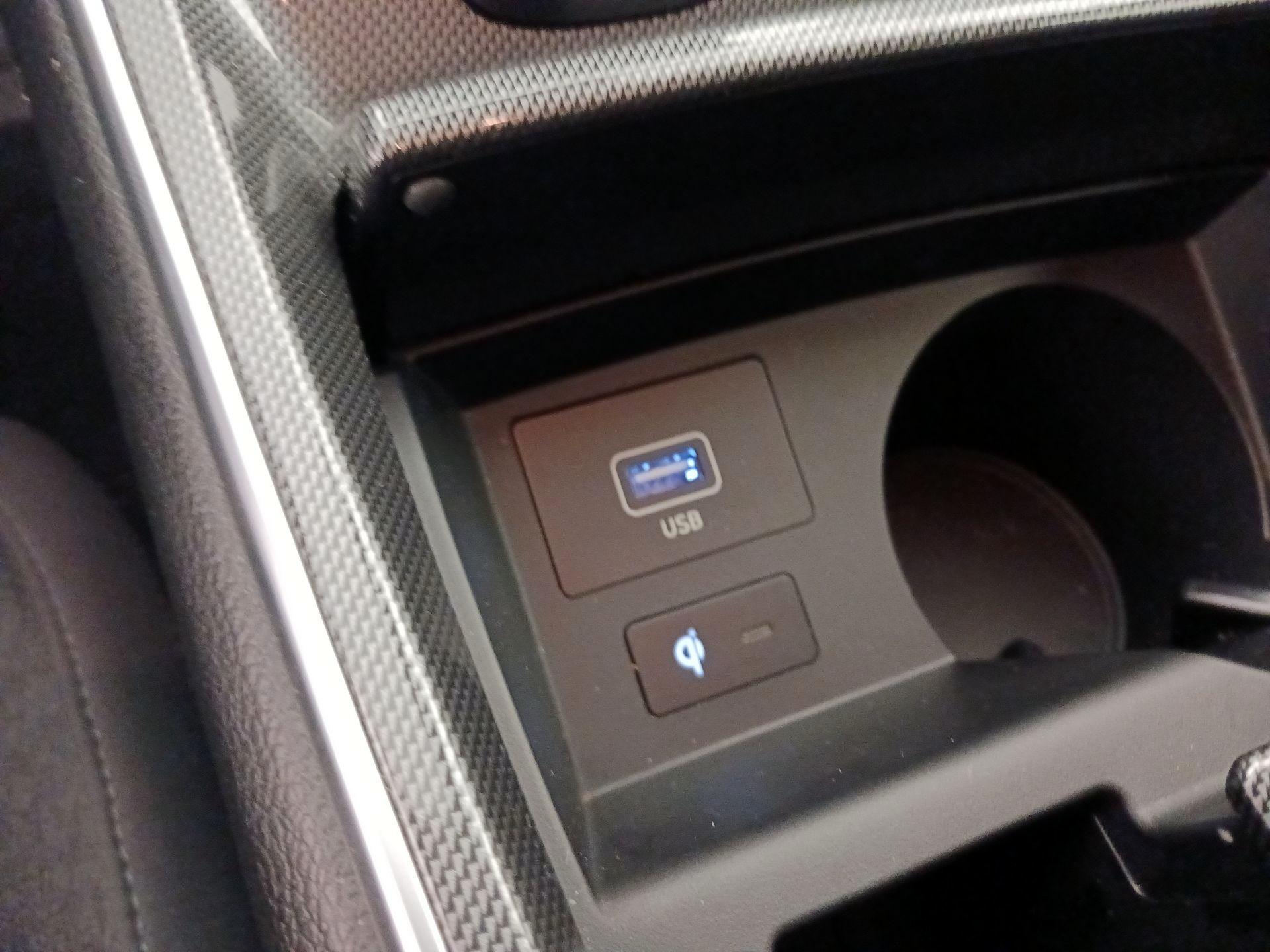 Thumbnail: 2021 Hyundai Santa Fe - 18