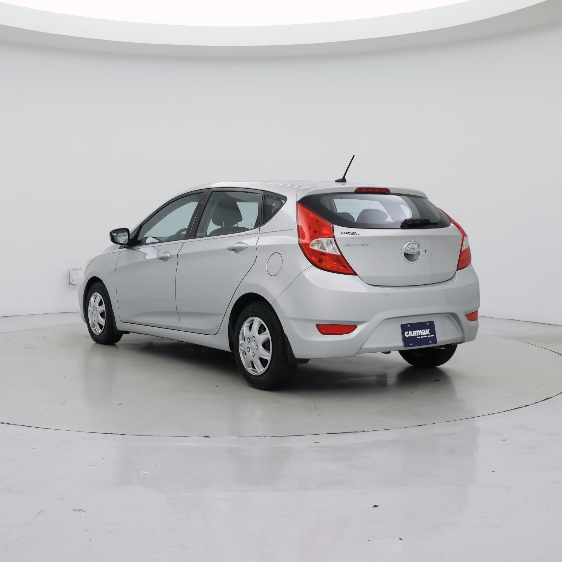 Thumbnail: 2015 Hyundai Accent - 2