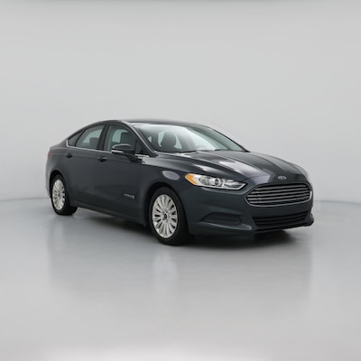 Gray 2016 Ford Fusion SE