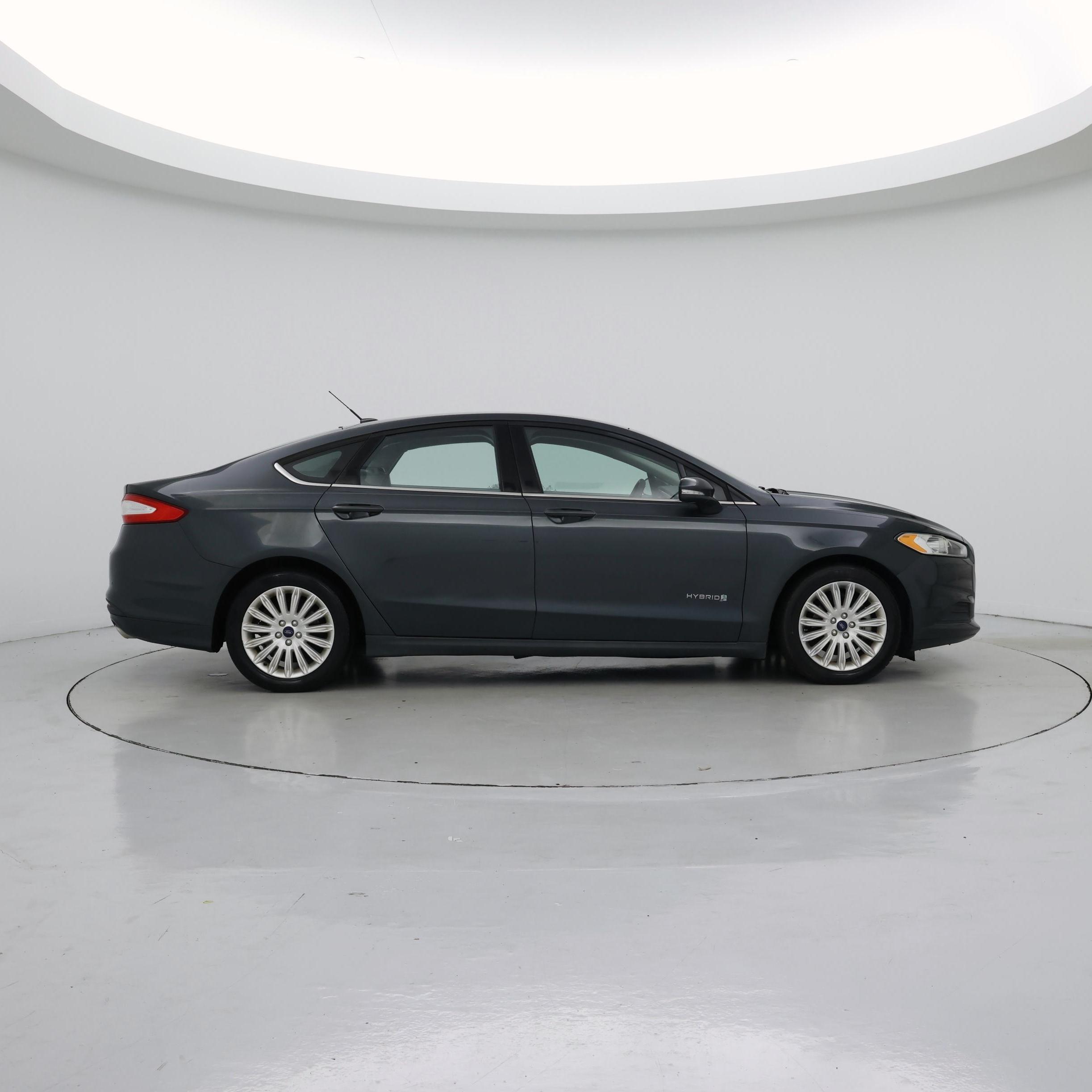 Thumbnail: 2016 Ford Fusion - 7