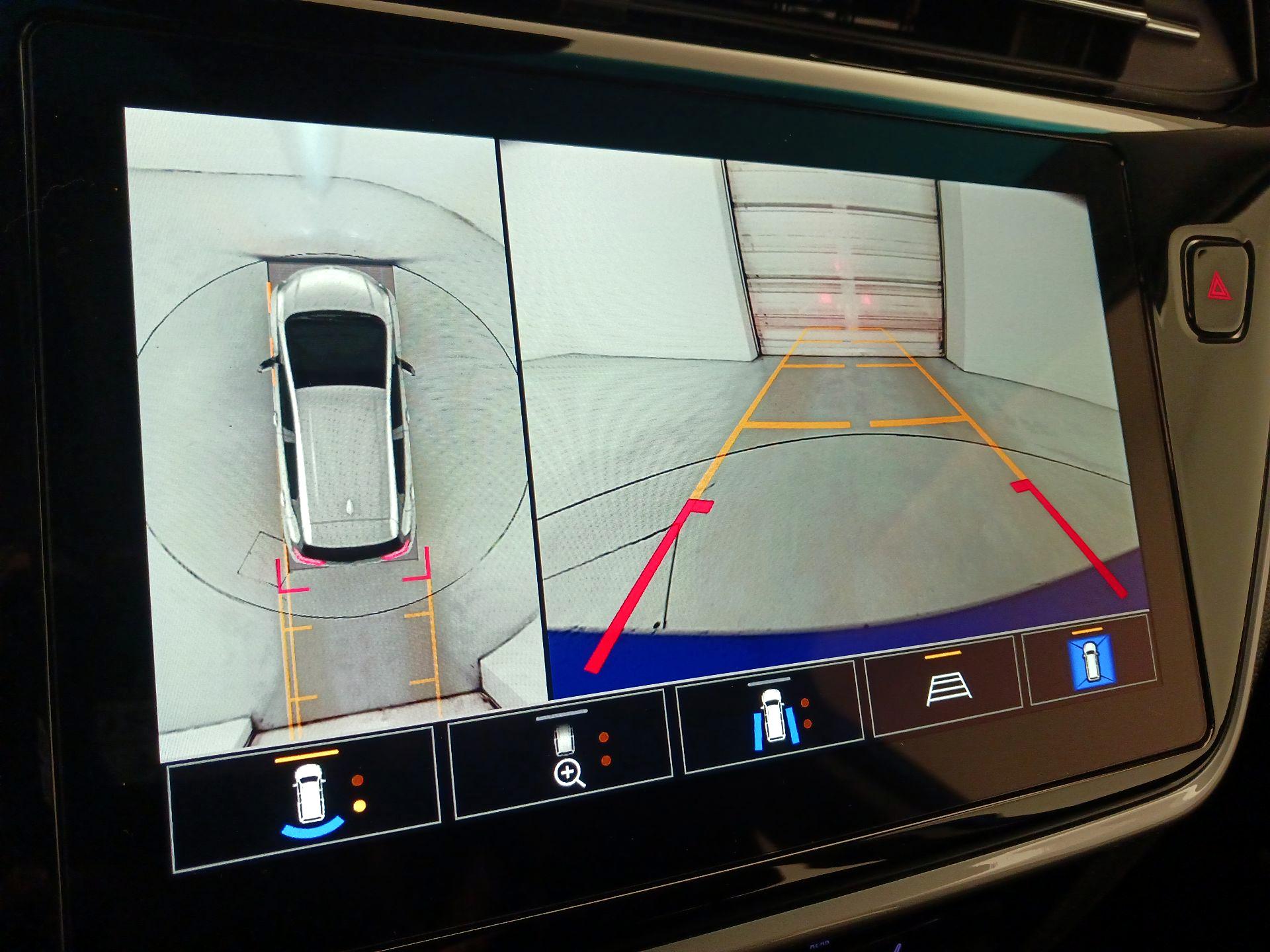 Thumbnail: 2023 Chevrolet Bolt EV - 14