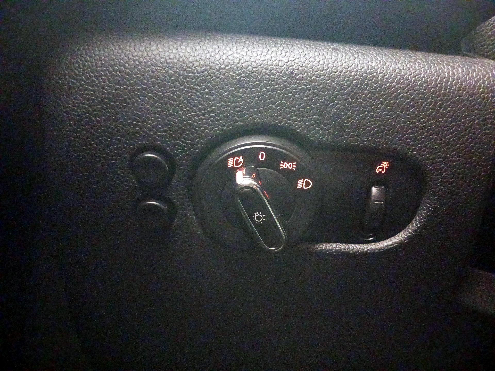 Thumbnail: 2018 MINI Cooper Hardtop - 13