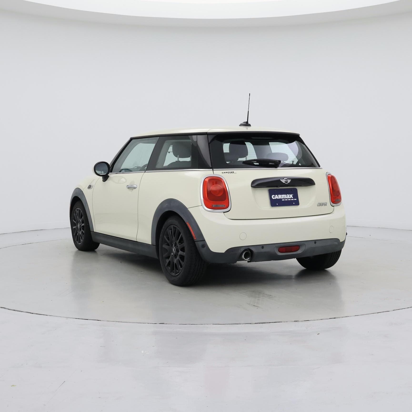 Thumbnail: 2018 MINI Cooper Hardtop - 2