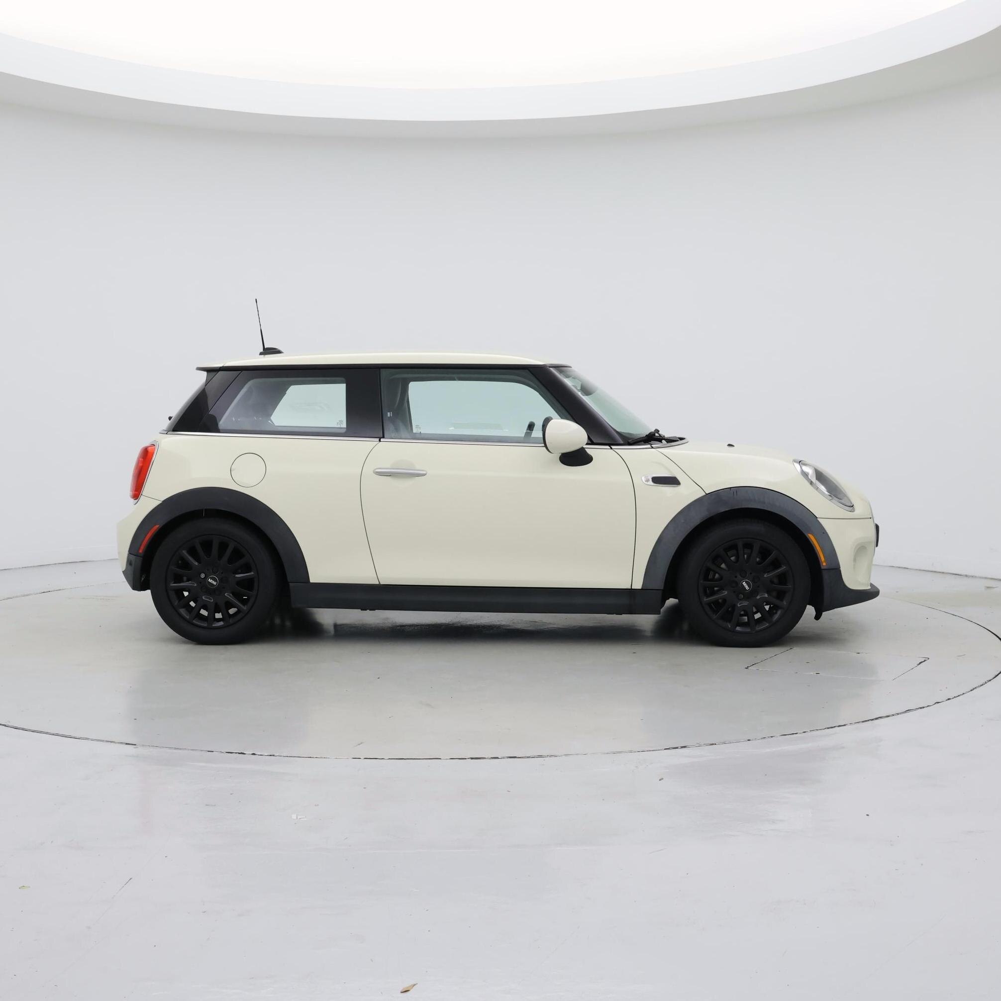 Thumbnail: 2018 MINI Cooper Hardtop - 7