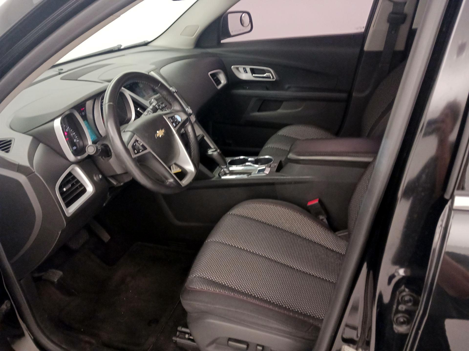 Thumbnail: 2016 Chevrolet Equinox - 11