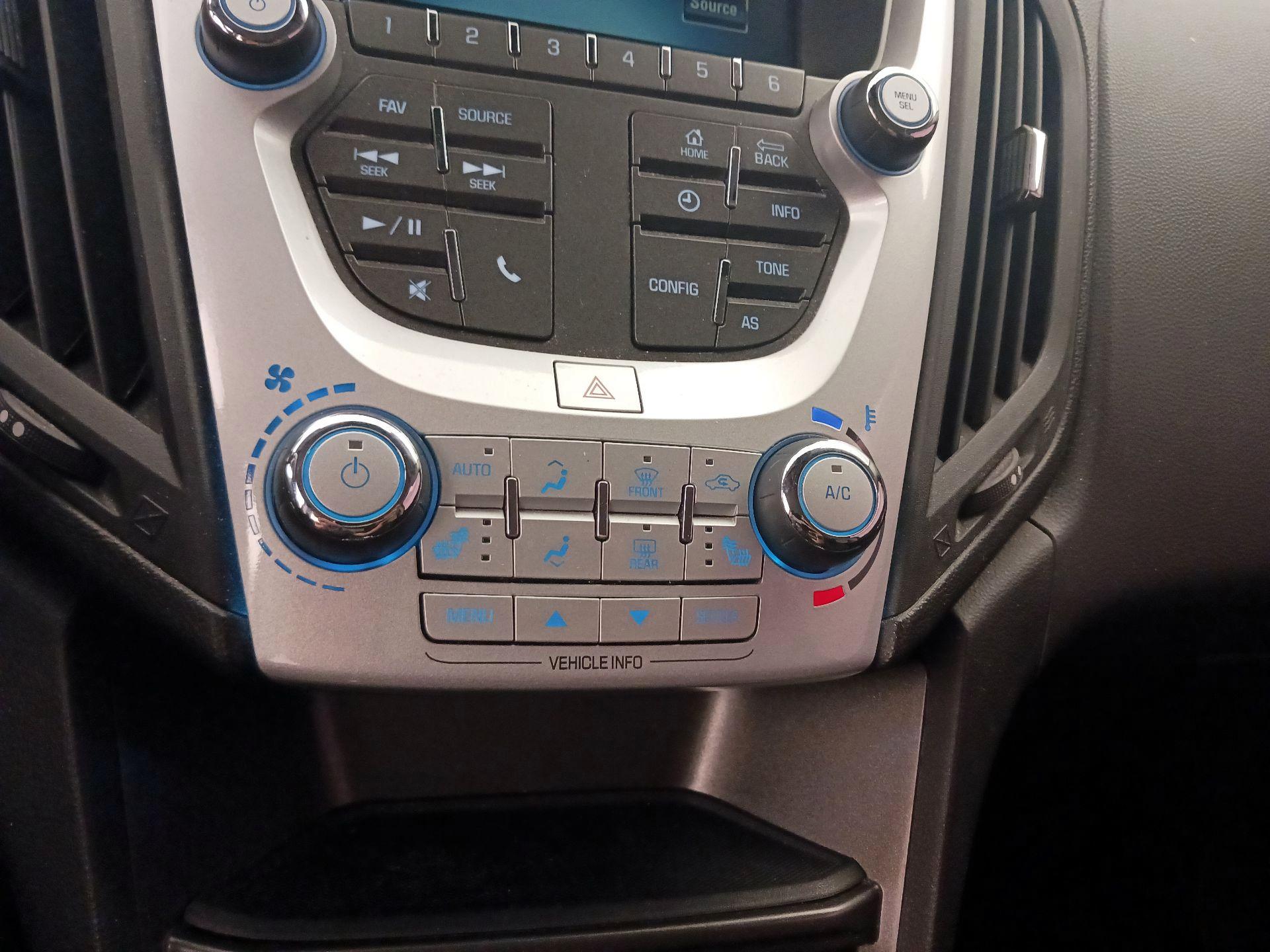 Thumbnail: 2016 Chevrolet Equinox - 15