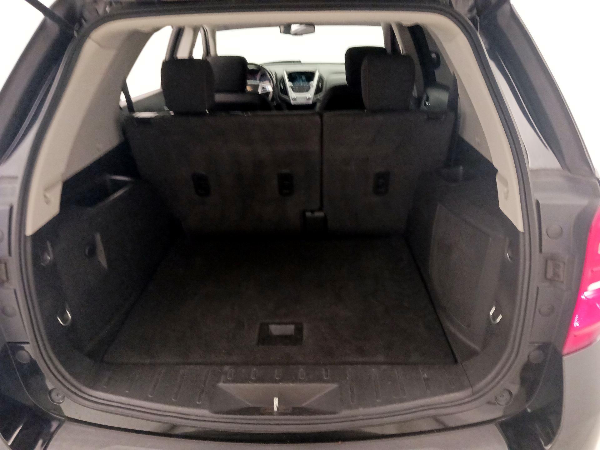 Thumbnail: 2016 Chevrolet Equinox - 19