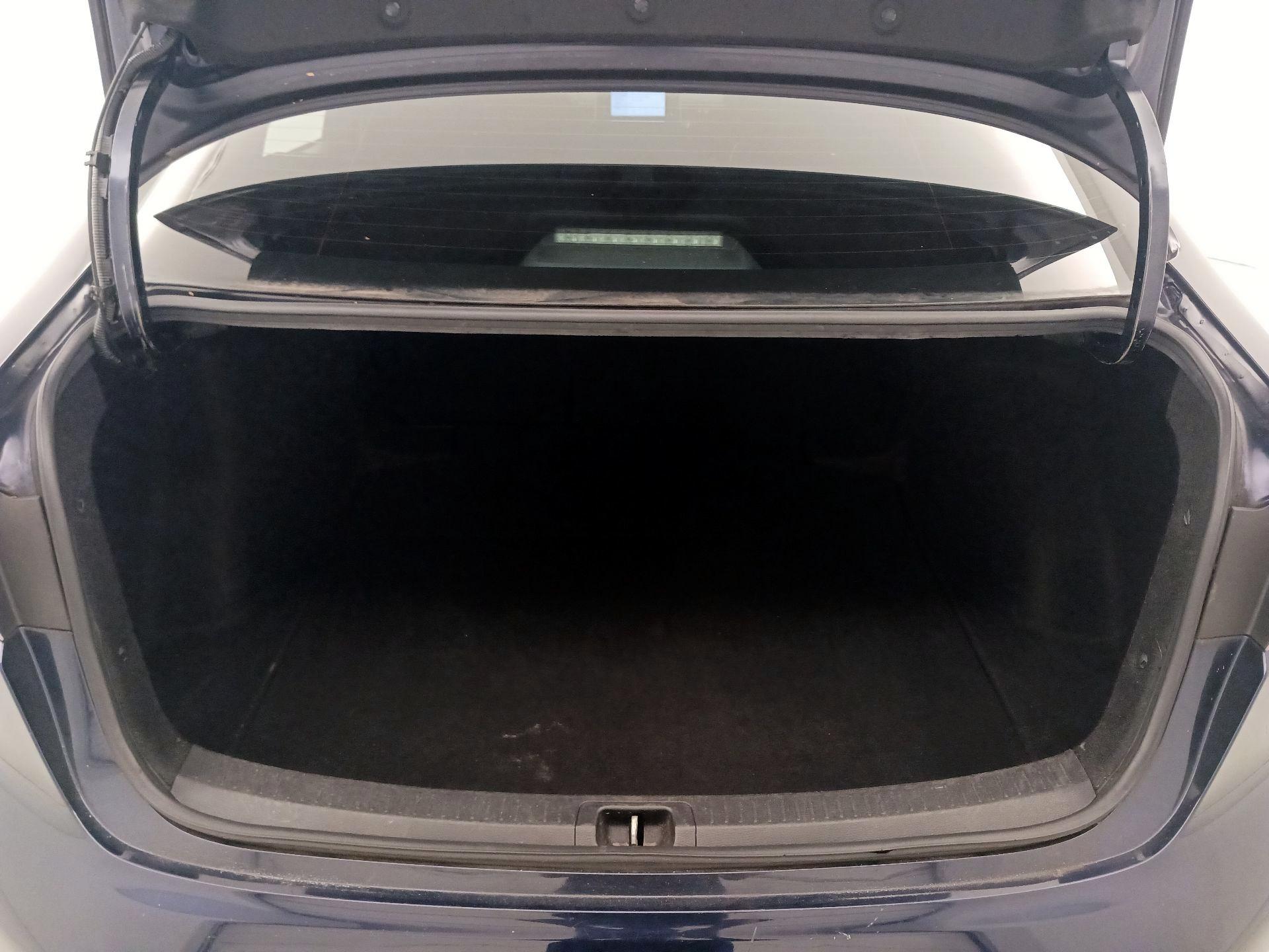 Thumbnail: 2020 Toyota Corolla - 20