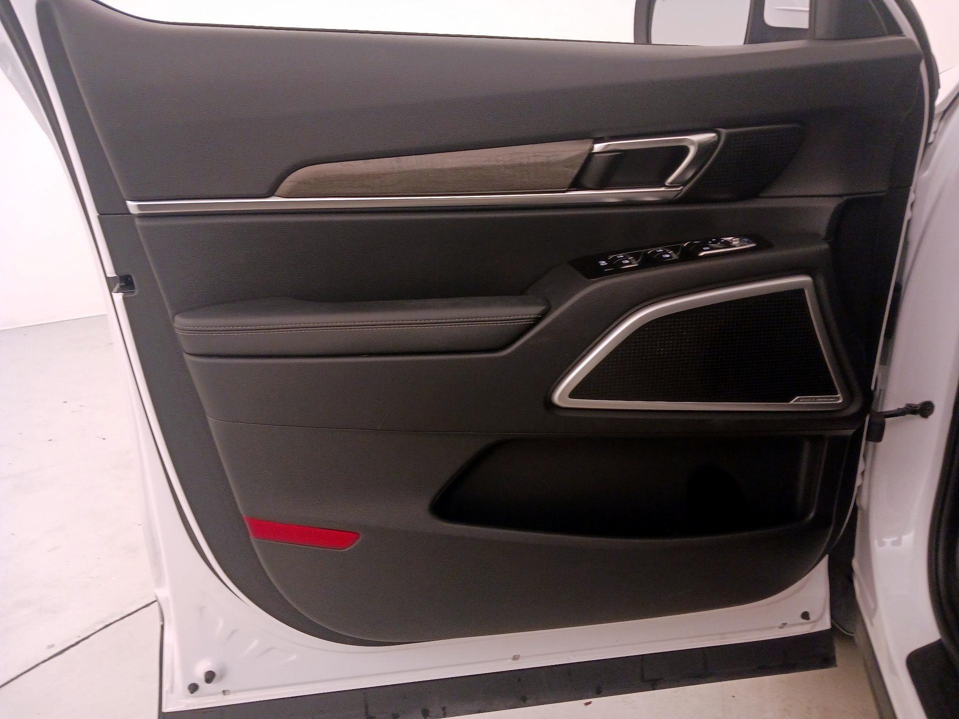 Thumbnail: 2022 Kia Telluride - 12