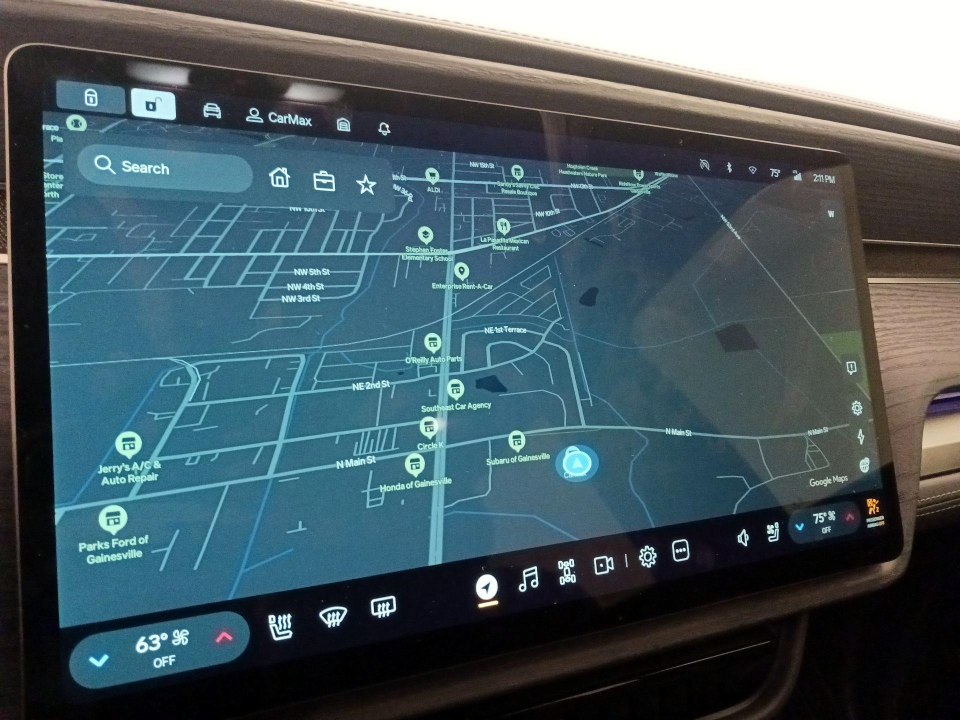 Thumbnail: 2023 Rivian R1S - 13