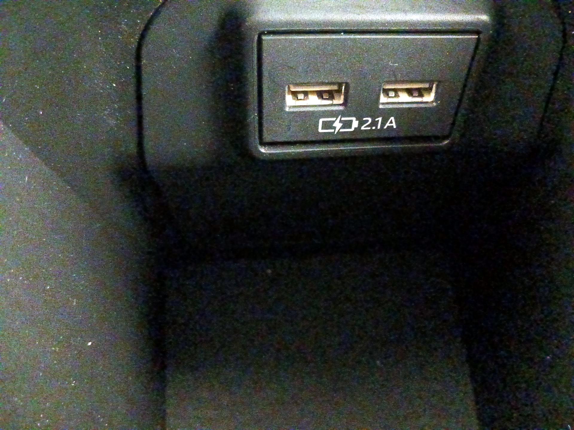 Thumbnail: 2021 Toyota RAV4 - 18