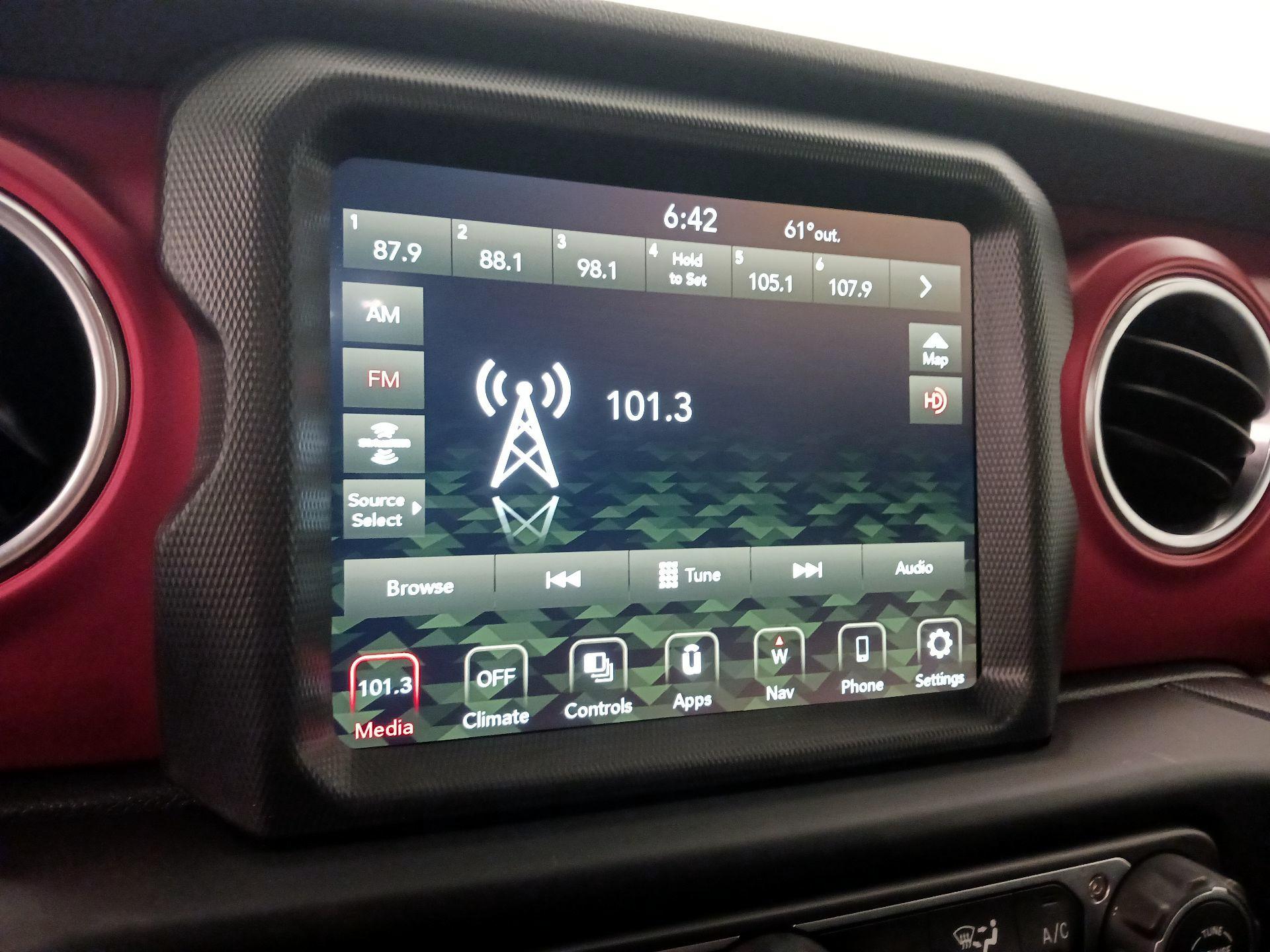 Thumbnail: 2023 Jeep Wrangler - 16