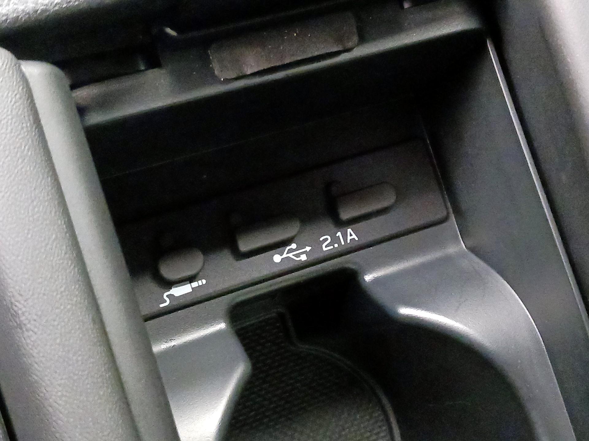 Thumbnail: 2025 Toyota GR86 - 18