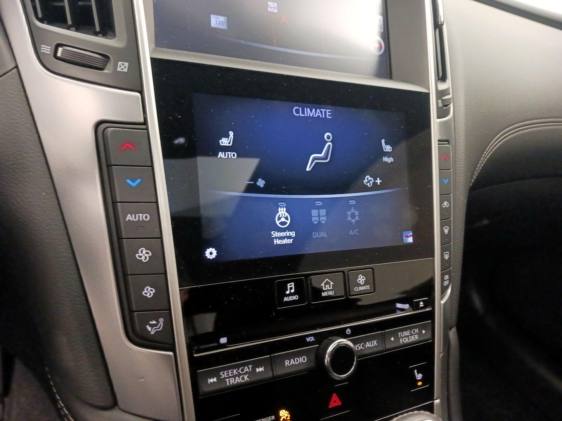 Thumbnail: 2018 INFINITI Q60 - 17