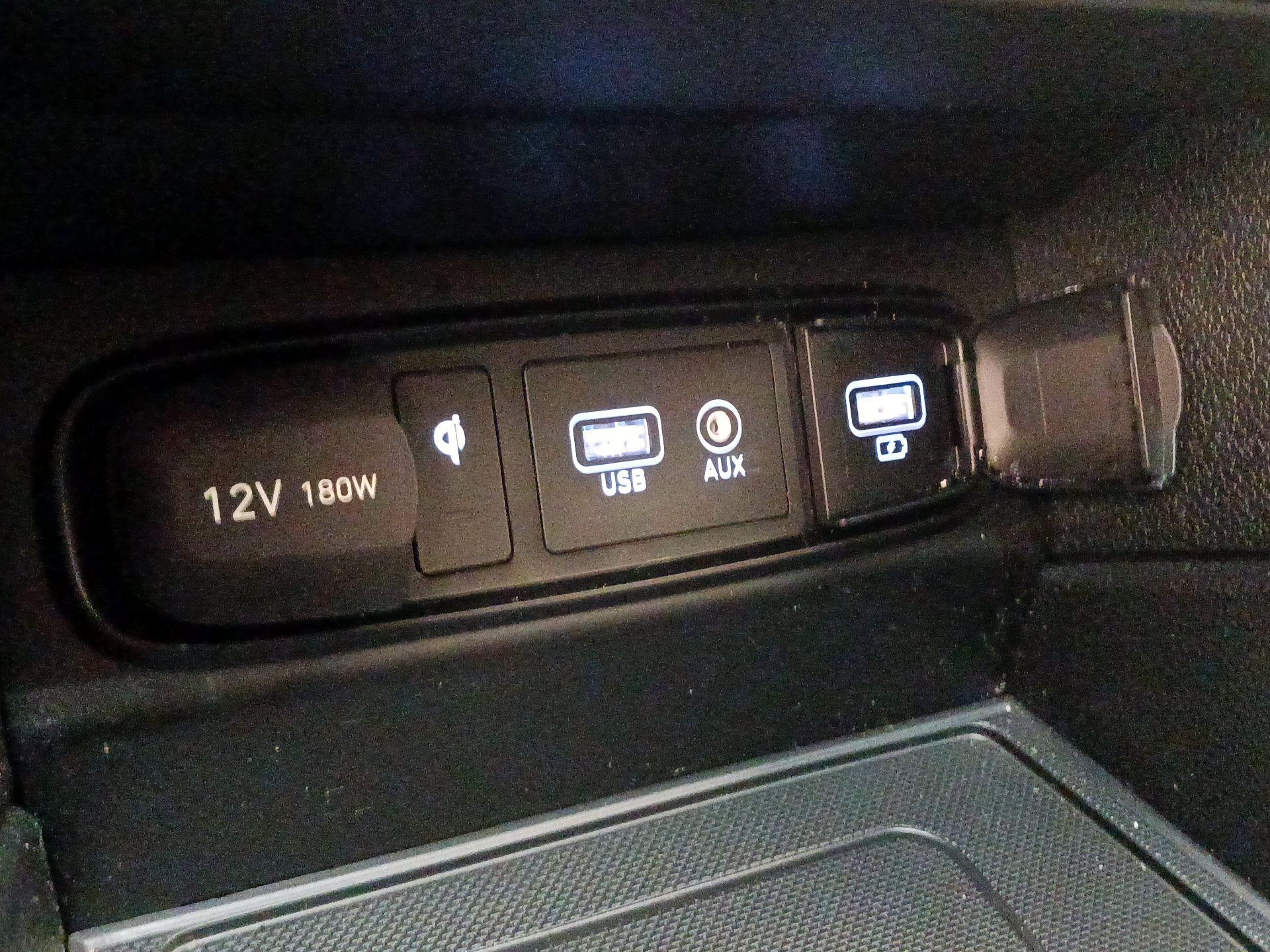 Thumbnail: 2020 Hyundai Santa Fe - 19