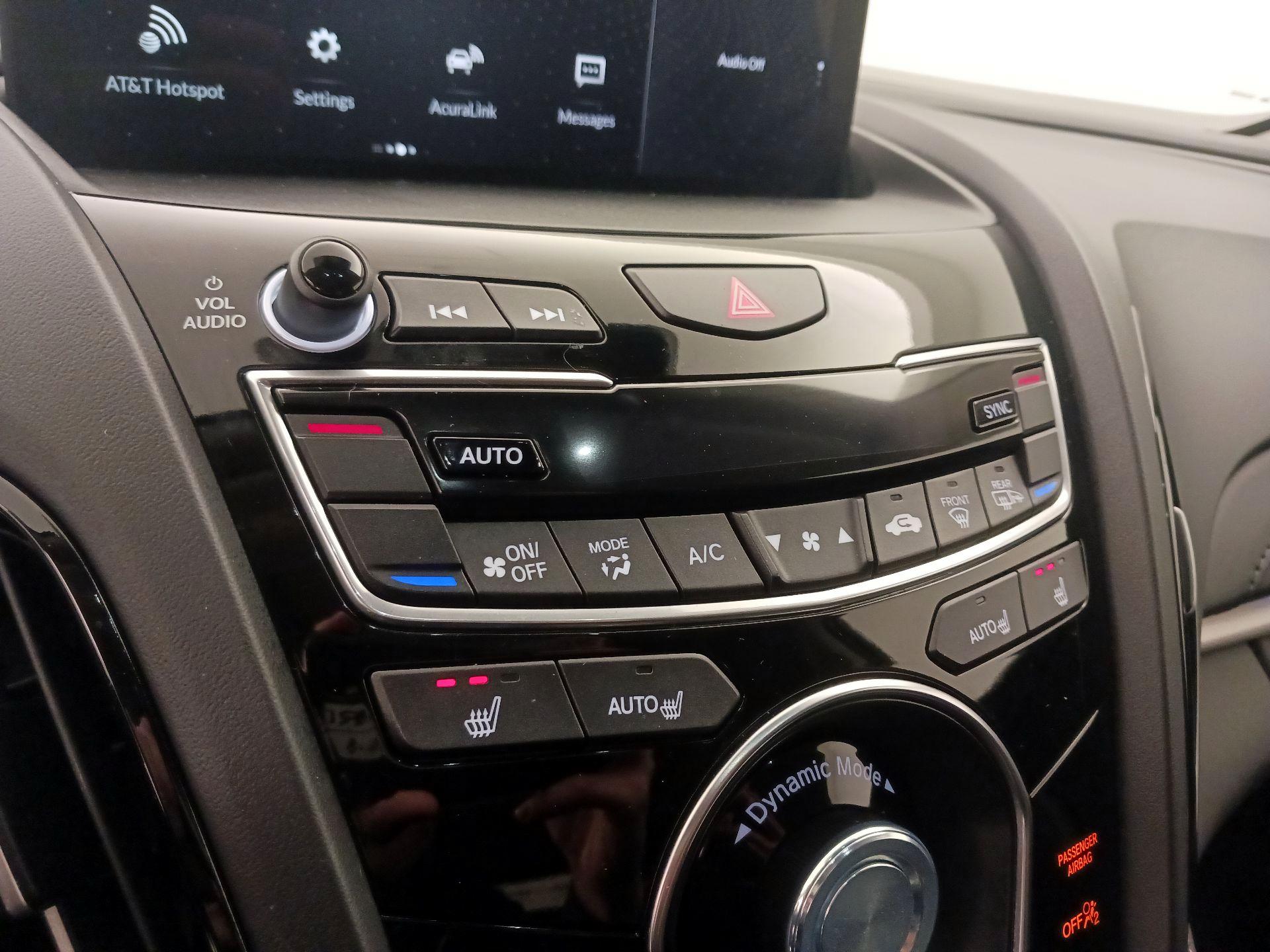 Thumbnail: 2024 Acura RDX - 17