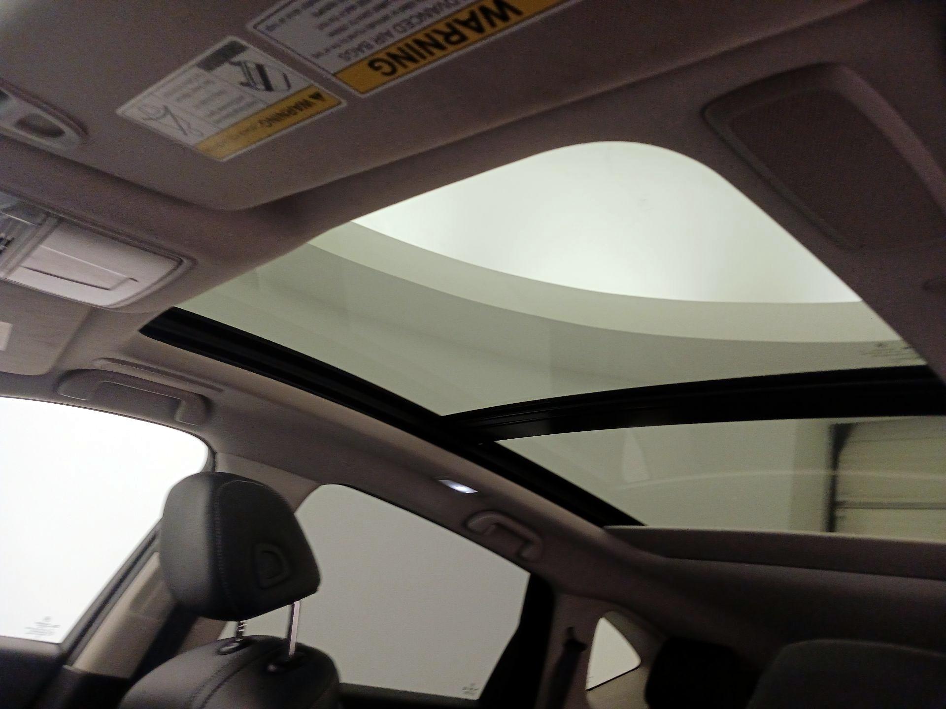 Thumbnail: 2024 Acura RDX - 20