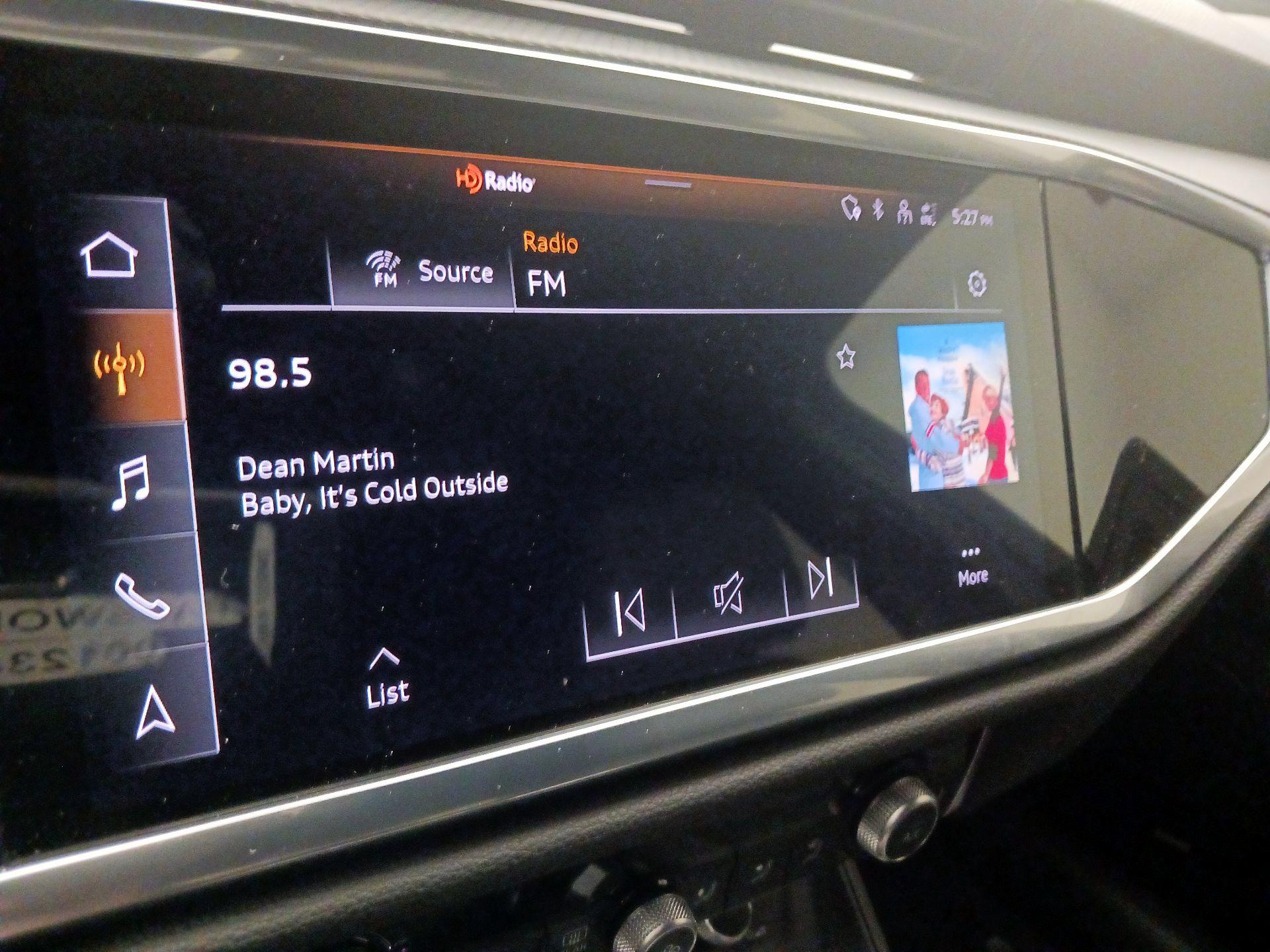 Thumbnail: 2023 Audi Q3 - 16