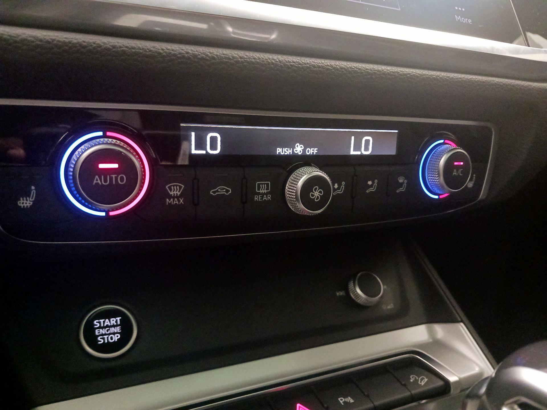 Thumbnail: 2023 Audi Q3 - 17