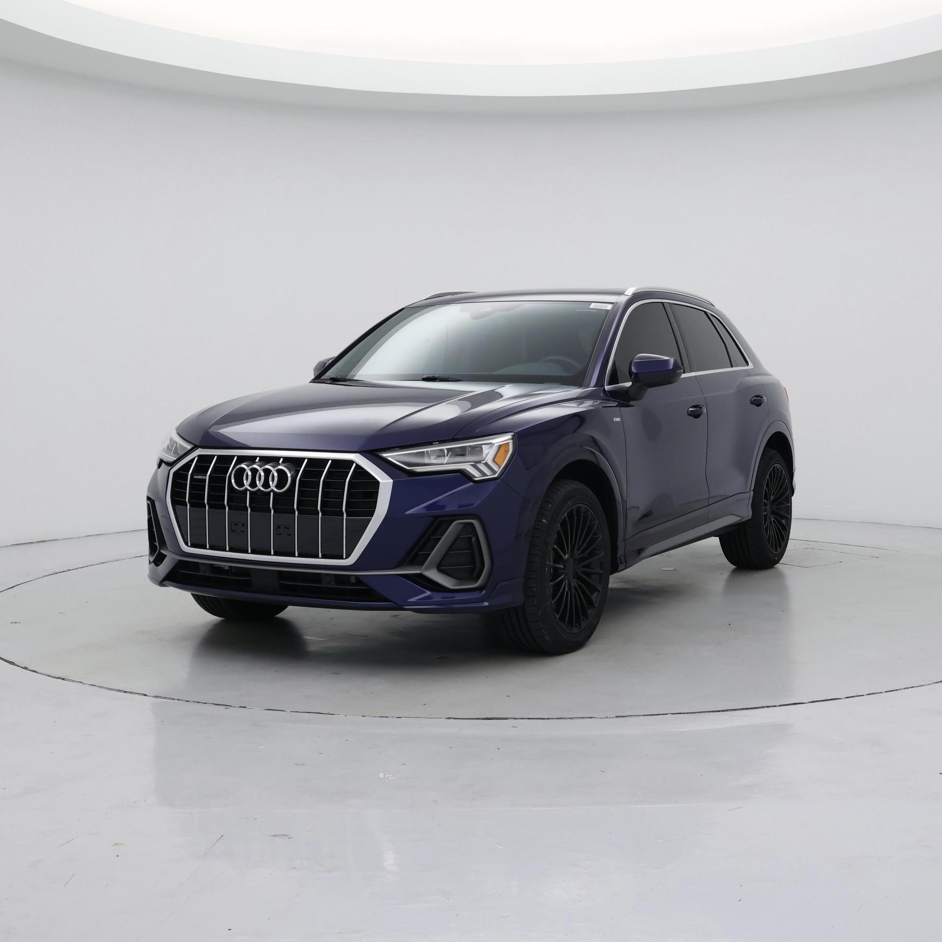 Thumbnail: 2023 Audi Q3 - 4
