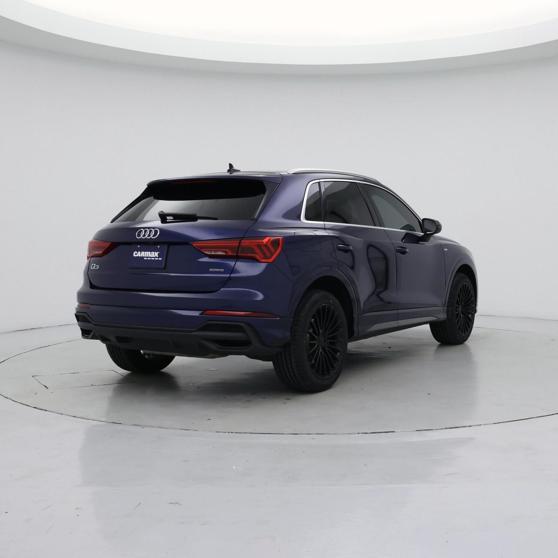 Thumbnail: 2023 Audi Q3 - 8