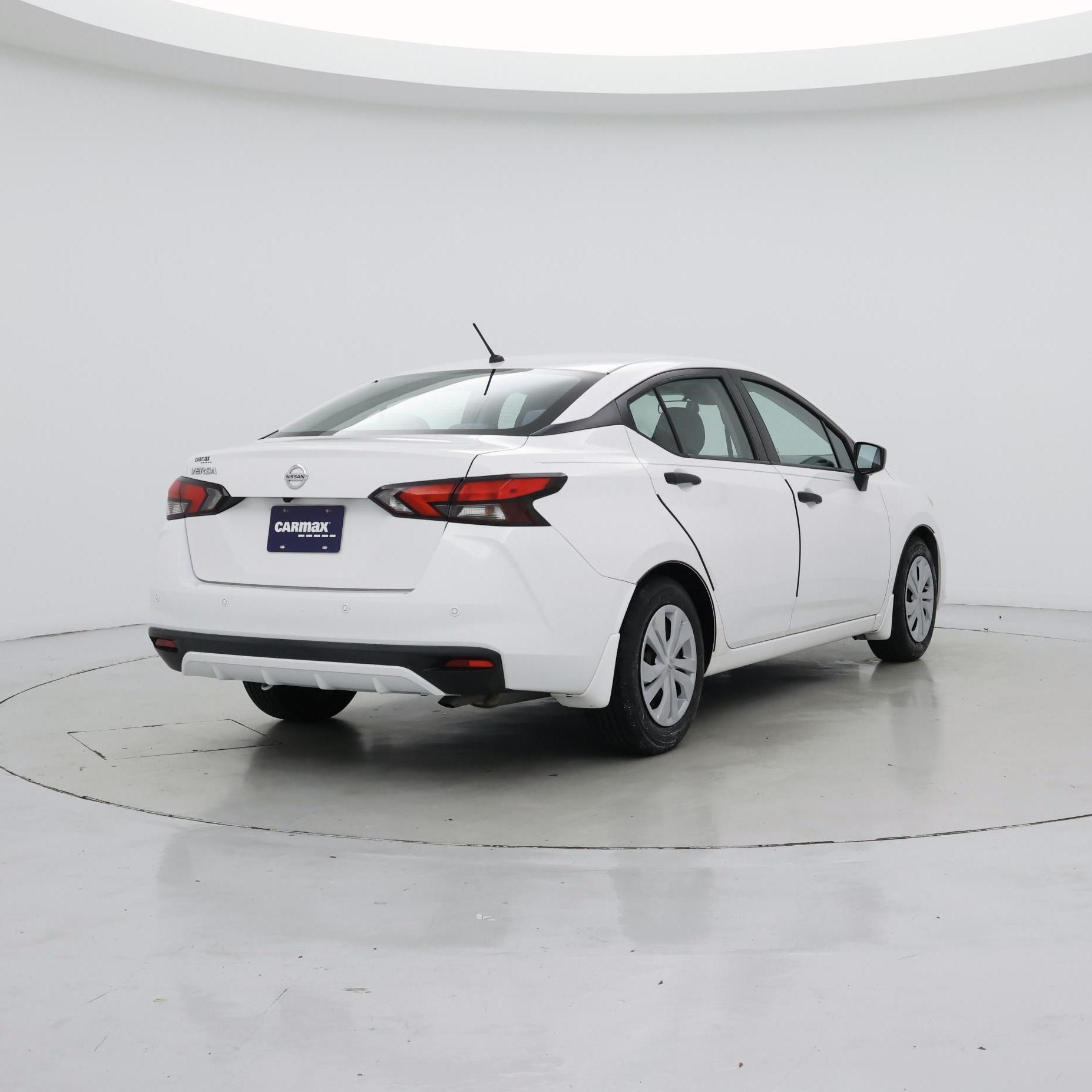 Thumbnail: 2020 Nissan Versa - 8