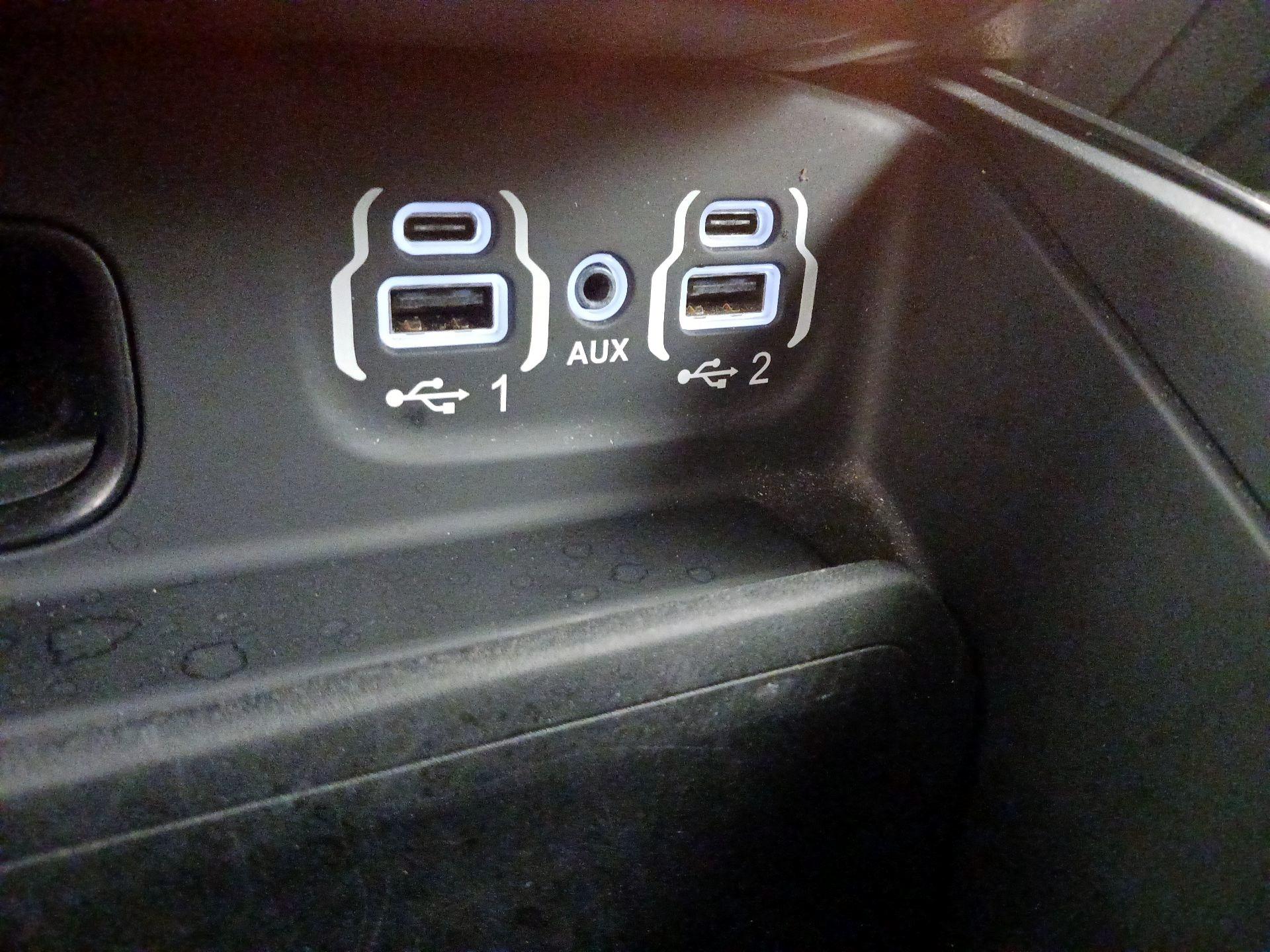 Thumbnail: 2021 RAM 1500 - 19