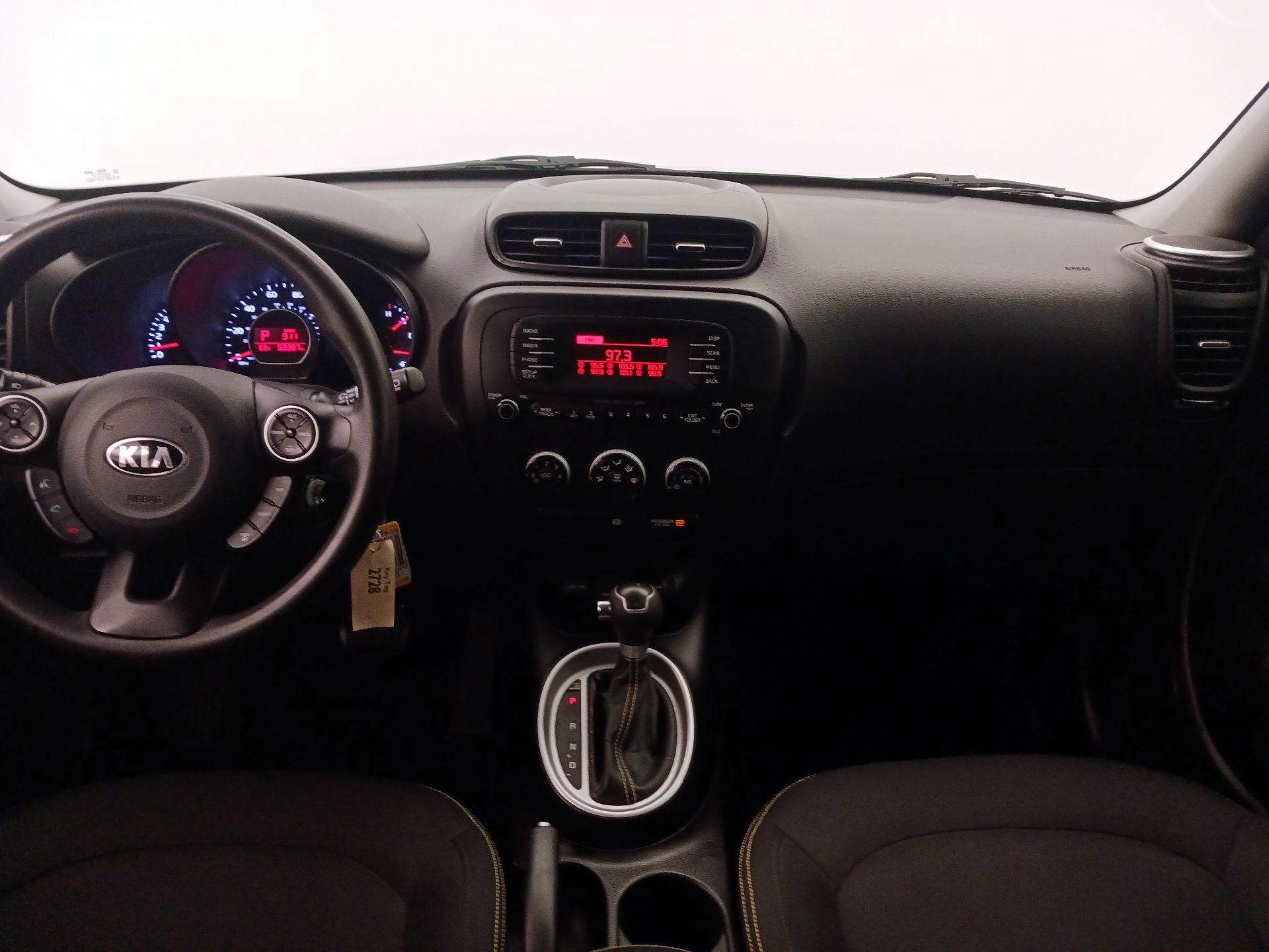 Thumbnail: 2015 Kia Soul - 9