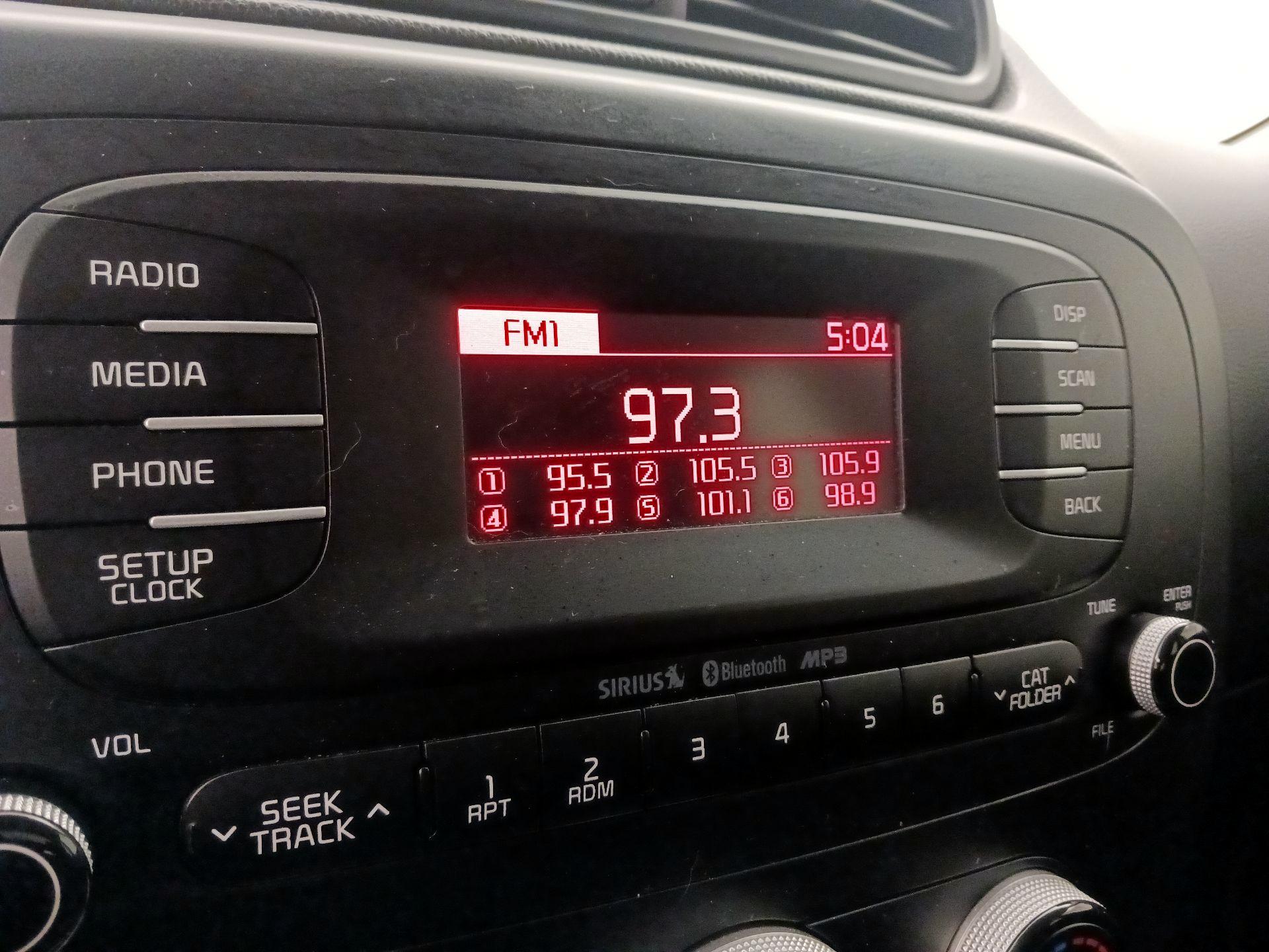 Thumbnail: 2015 Kia Soul - 14