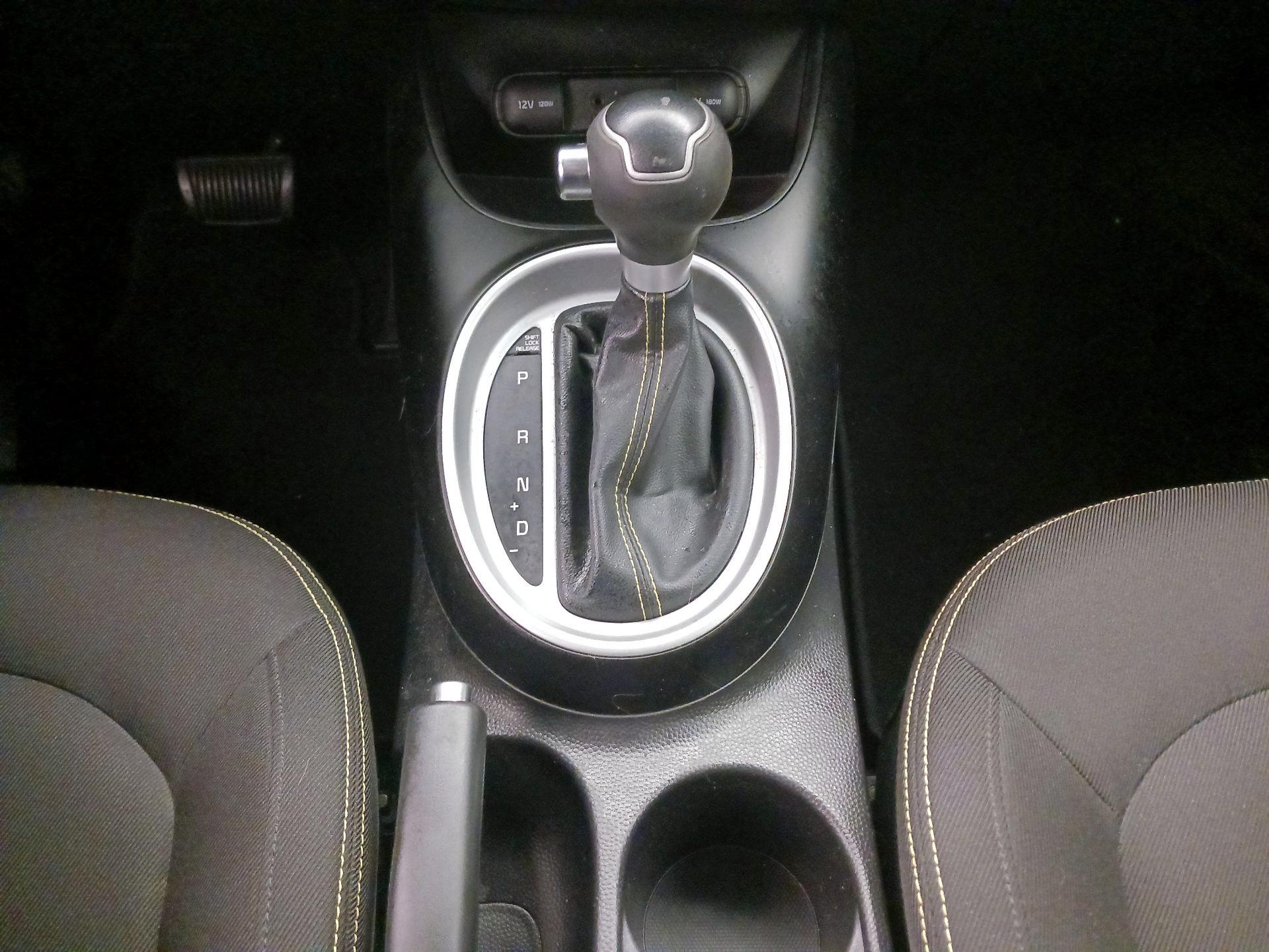 Thumbnail: 2015 Kia Soul - 16