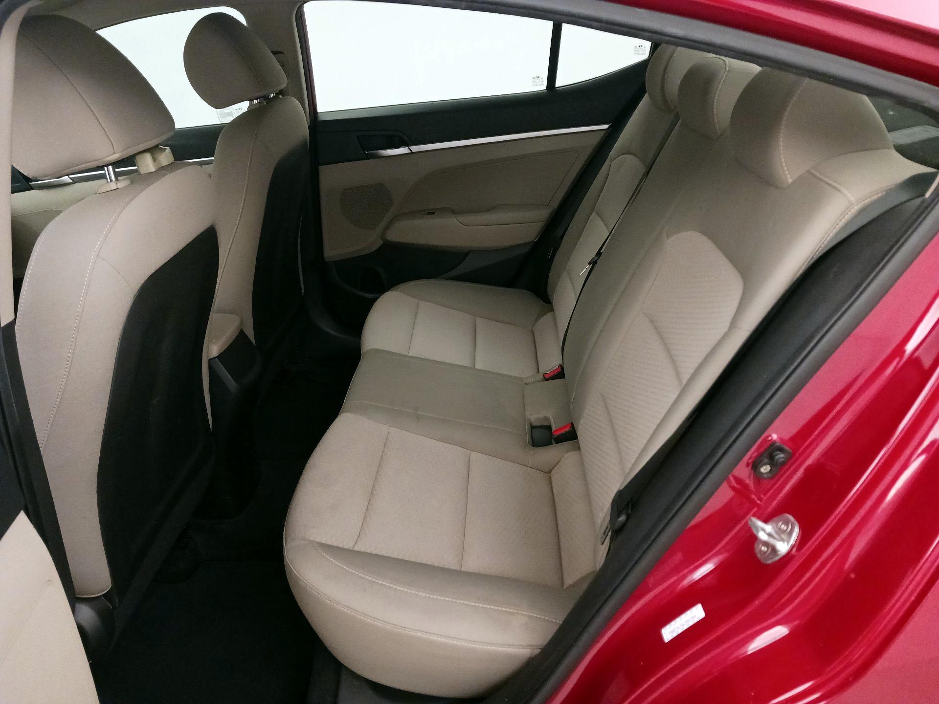 Thumbnail: 2020 Hyundai Elantra - 19