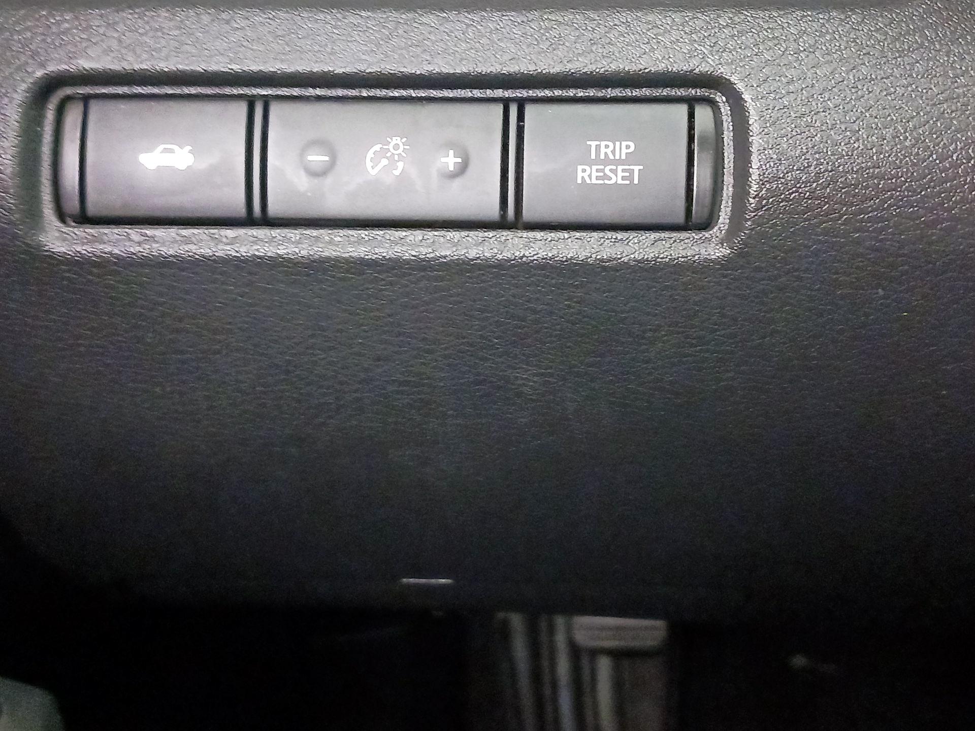 Thumbnail: 2019 Nissan Altima - 13