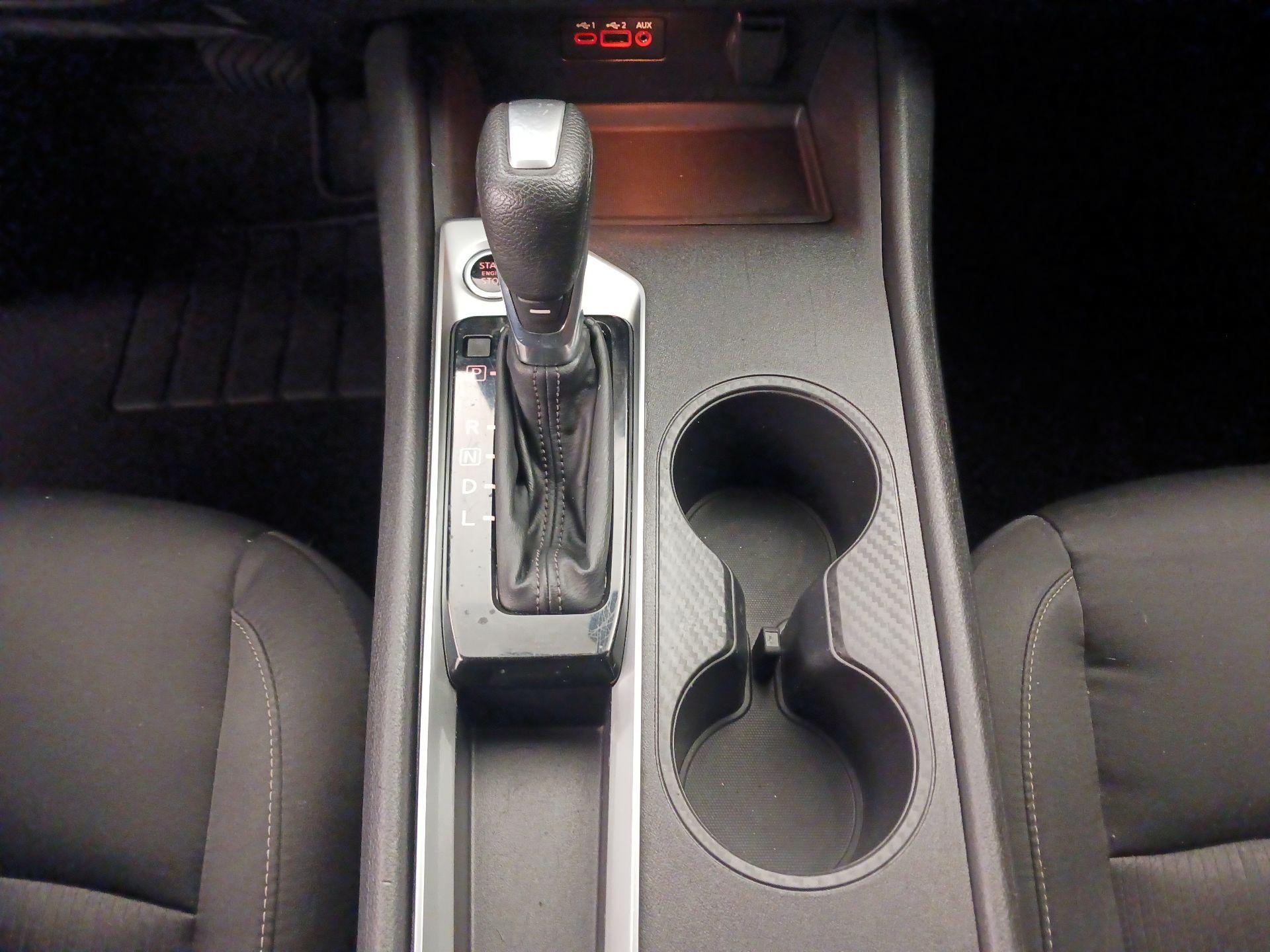 Thumbnail: 2019 Nissan Altima - 17