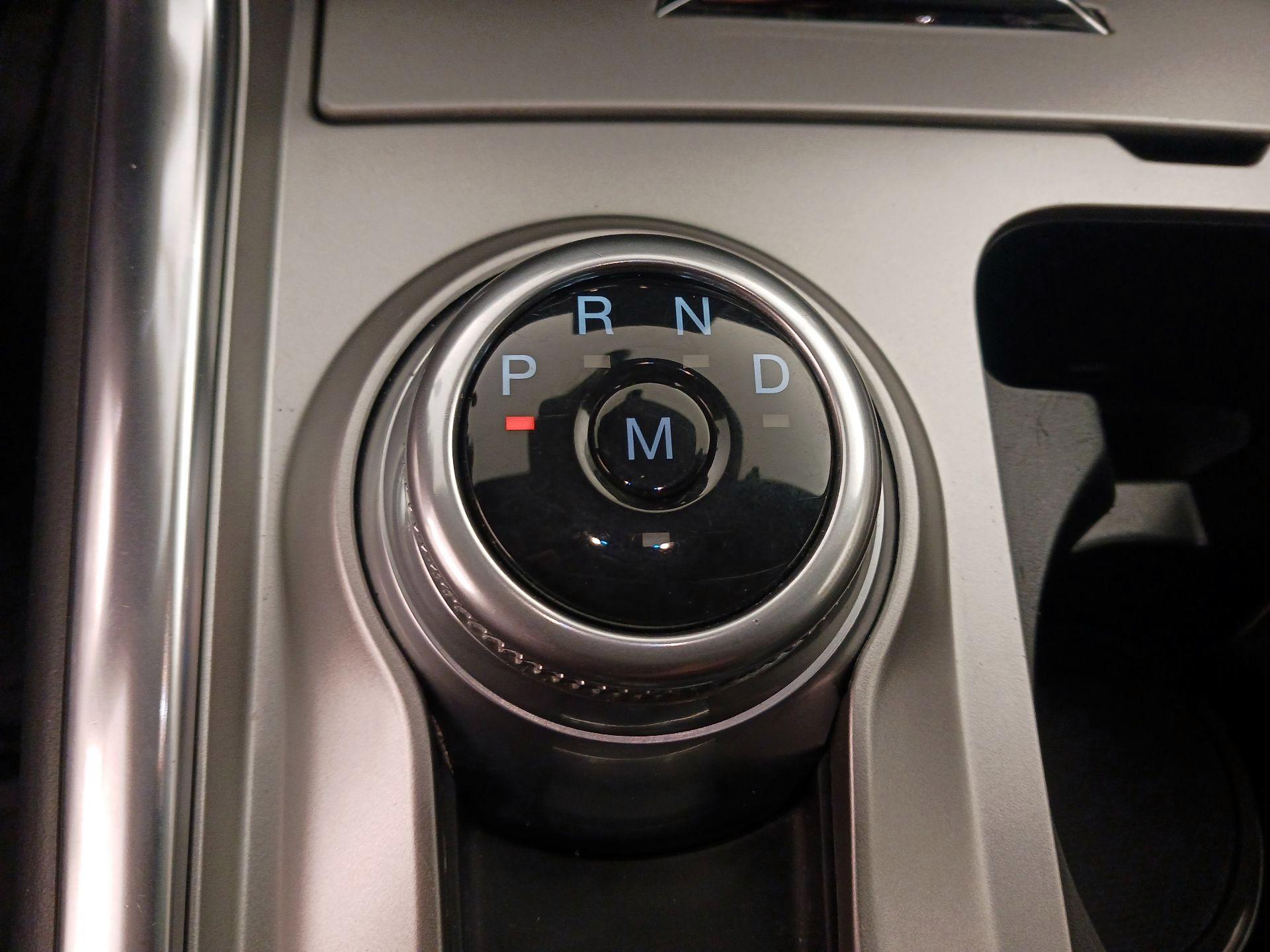 Thumbnail: 2020 Ford Explorer - 18