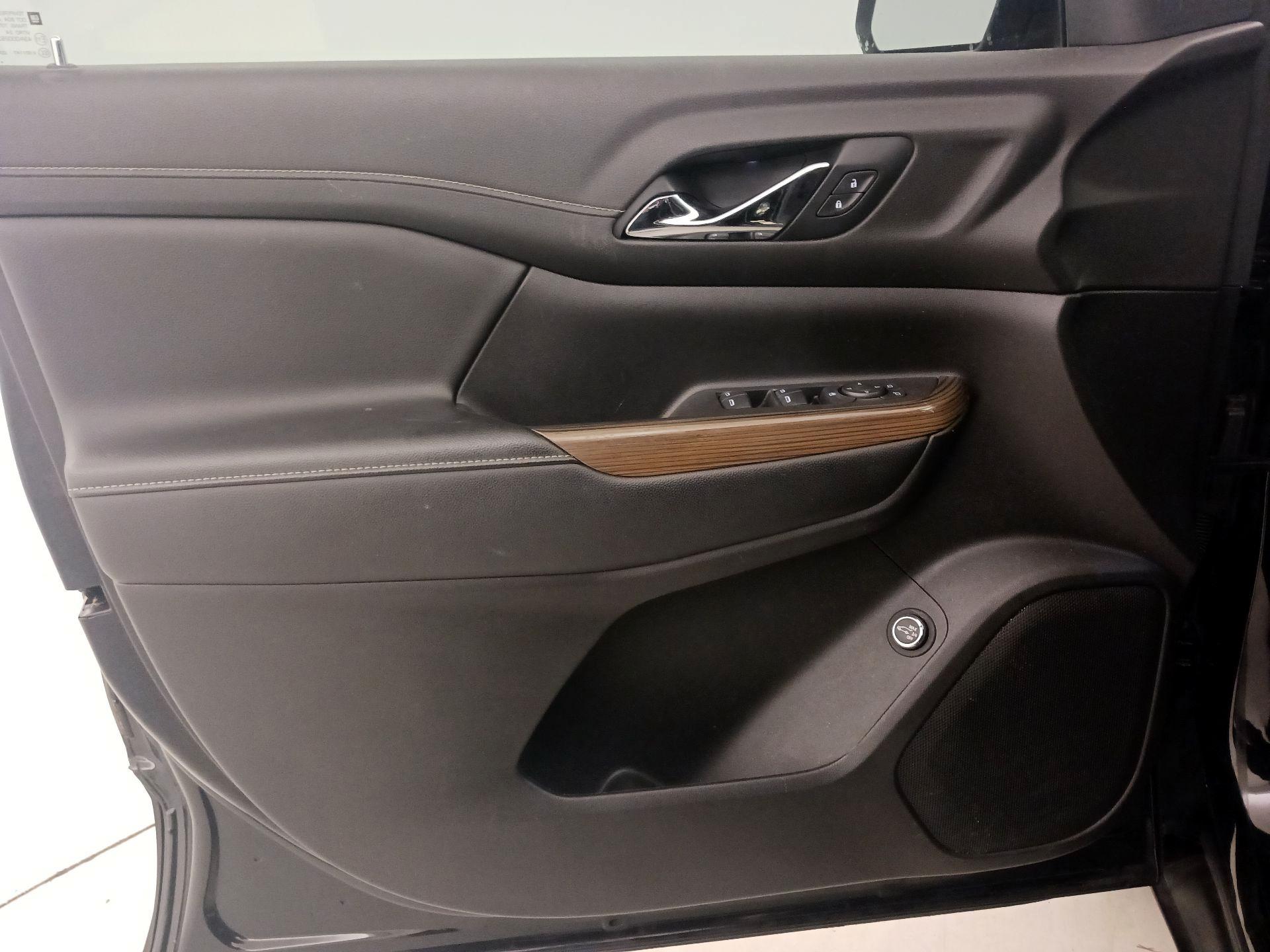 Thumbnail: 2021 GMC Acadia - 12