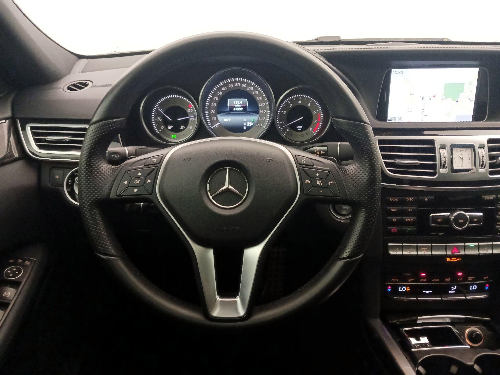 Thumbnail: 2015 Mercedes-Benz E-Class - 10