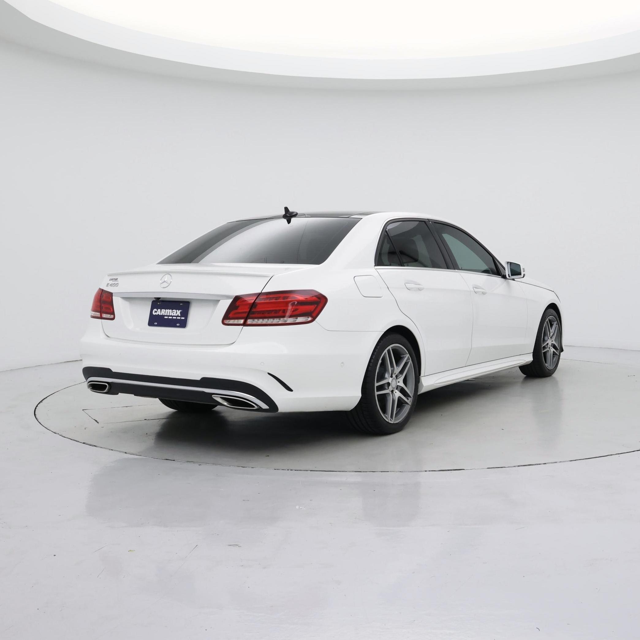 Thumbnail: 2015 Mercedes-Benz E-Class - 8