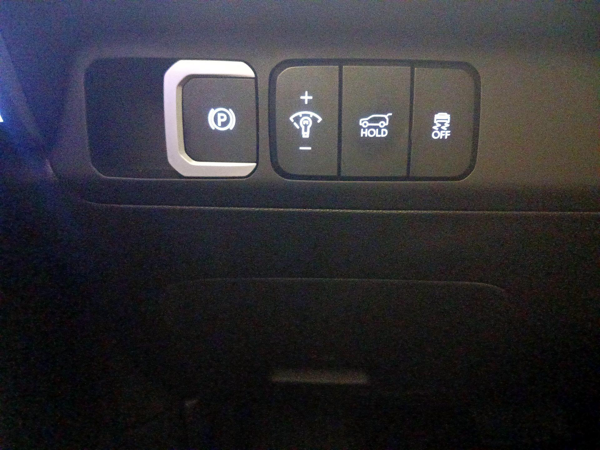 Thumbnail: 2024 Hyundai Santa Fe - 13