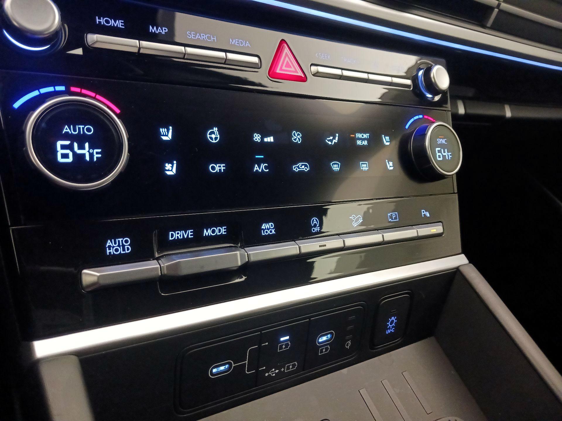 Thumbnail: 2024 Hyundai Santa Fe - 17