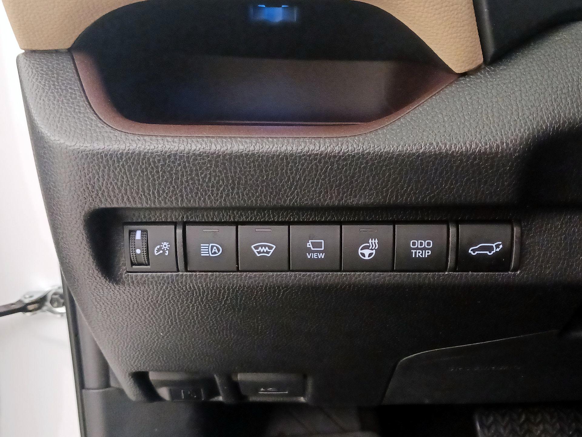 Thumbnail: 2024 Toyota RAV4 - 13