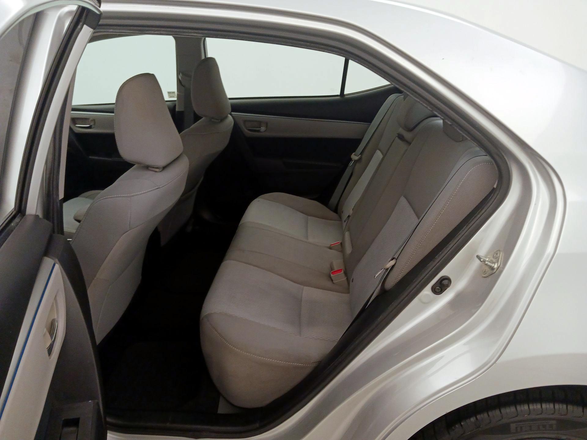 Thumbnail: 2016 Toyota Corolla - 19