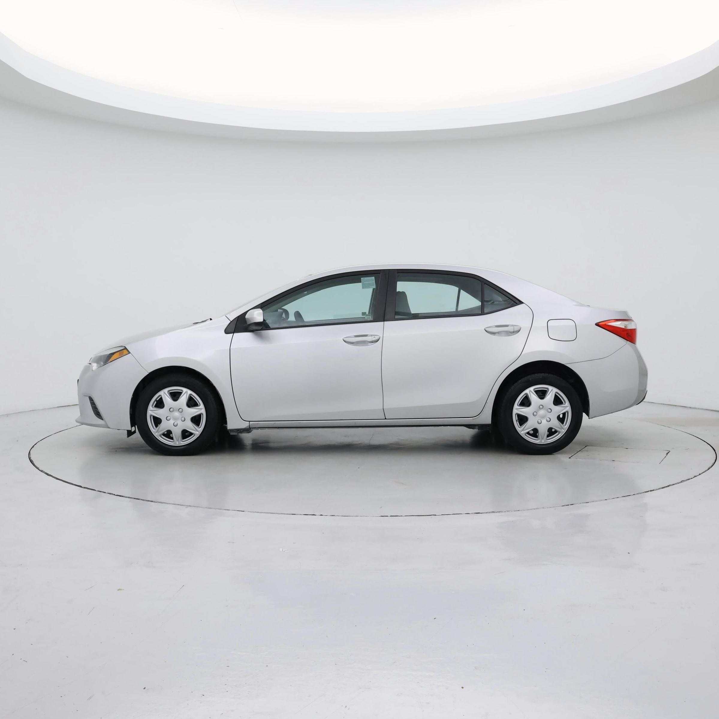 Thumbnail: 2016 Toyota Corolla - 3