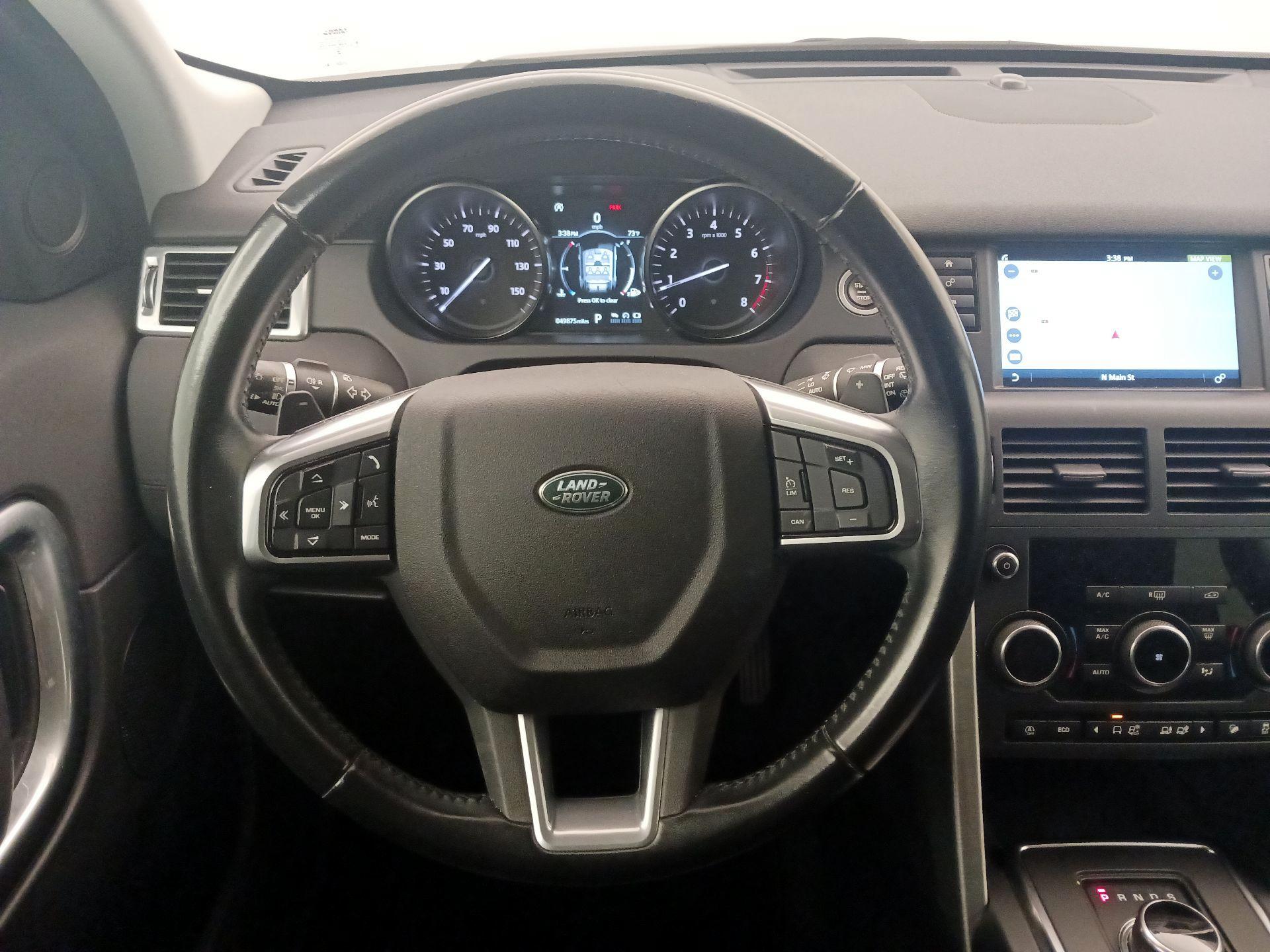 Thumbnail: 2018 Land Rover Discovery Sport - 10