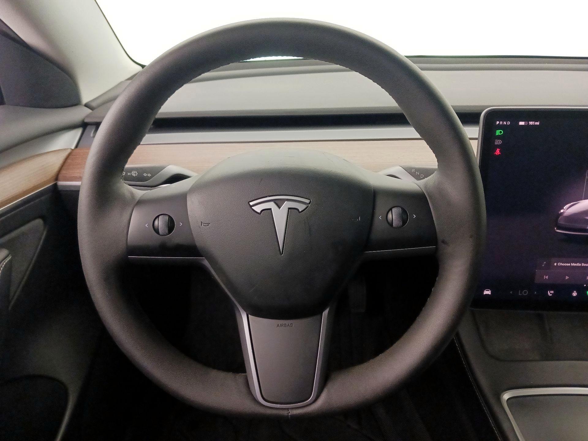 Thumbnail: 2022 Tesla Model 3 - 10